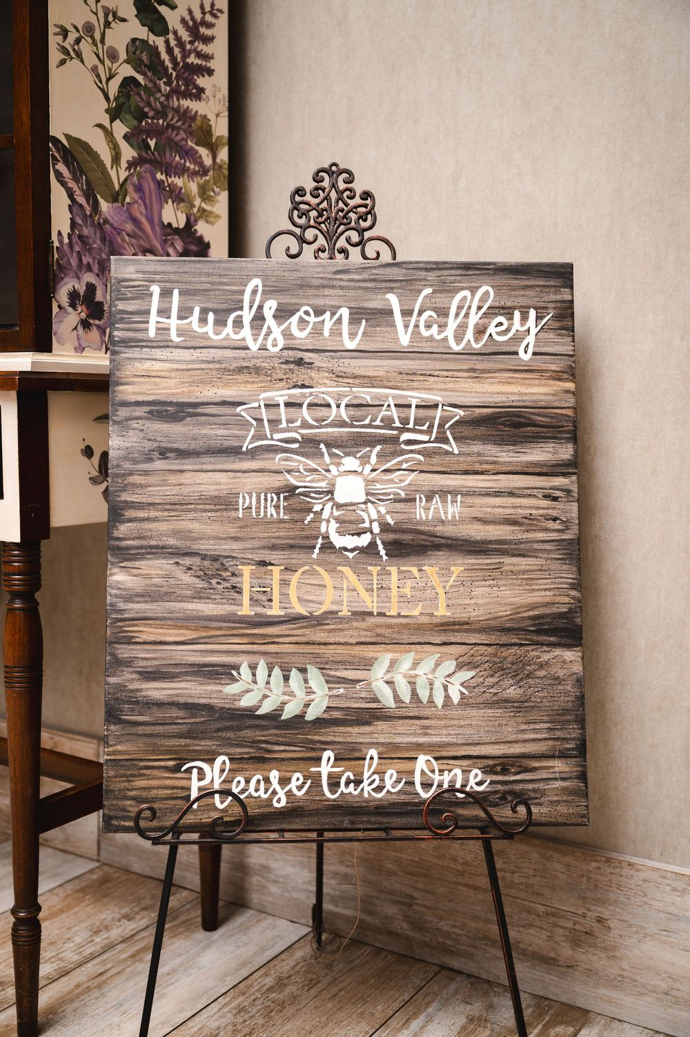 Wooden rustic sign promoting honey as favors at The Barn at Villa Venezia Middletown, NY