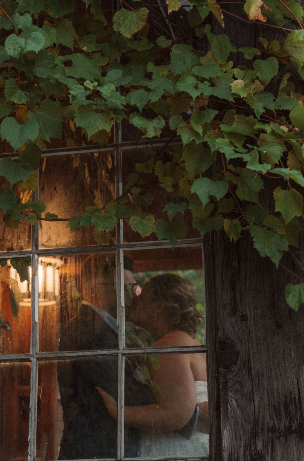 Bridgewater, Nova Scotia and surrounding Southshore areas - Soft & sentimental wedding photography. Storytelling told through imagery.