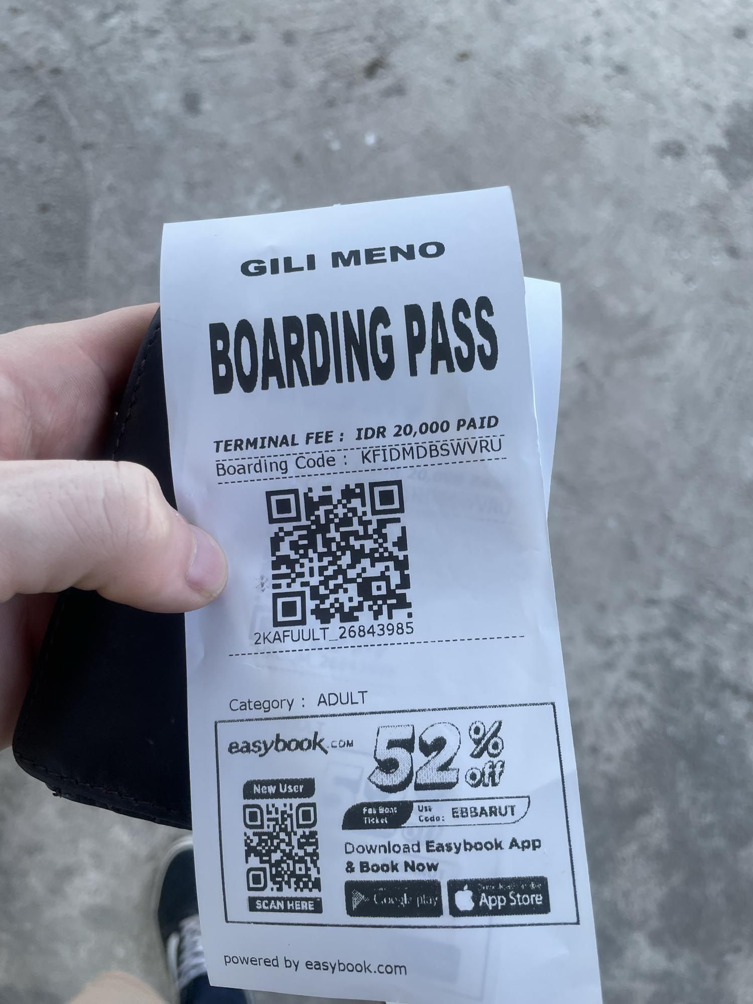 Carta d’imbarco per Gili Meno con QR code e tassa terminal