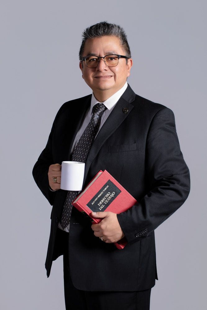 Fotografía de retrato corporativo institucional para autores, directivos y ejecutivos en el sur de la CDMX
