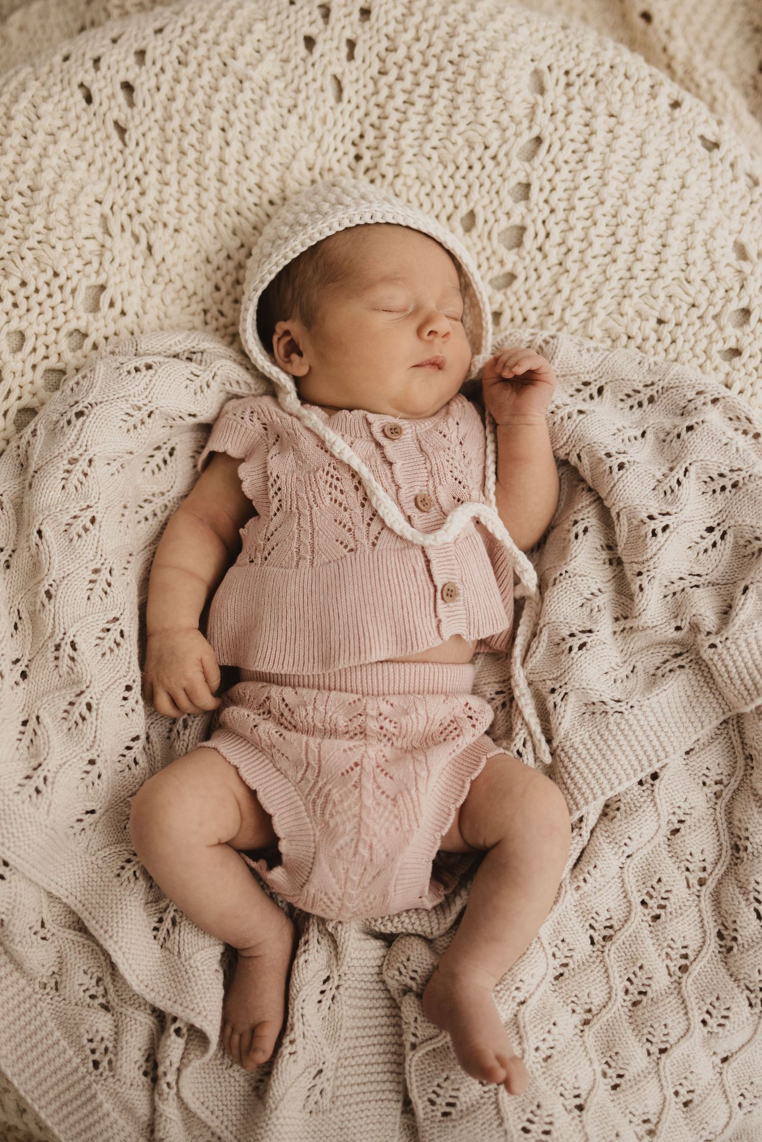 Geelong Lara Torquay Ocean Grove Barwon Heads newborn maternity pregnancy family motherhood couples photographer photography photoshoot