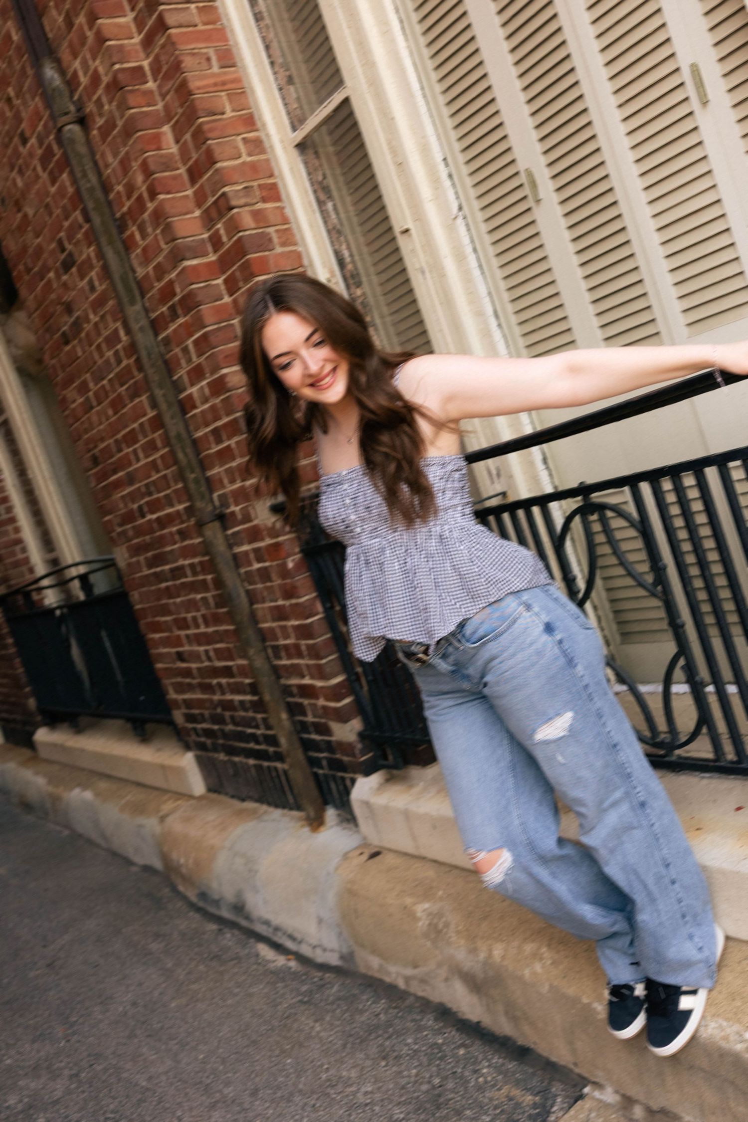 Outdoor summer downtown senior photos in Springfield, Illinois