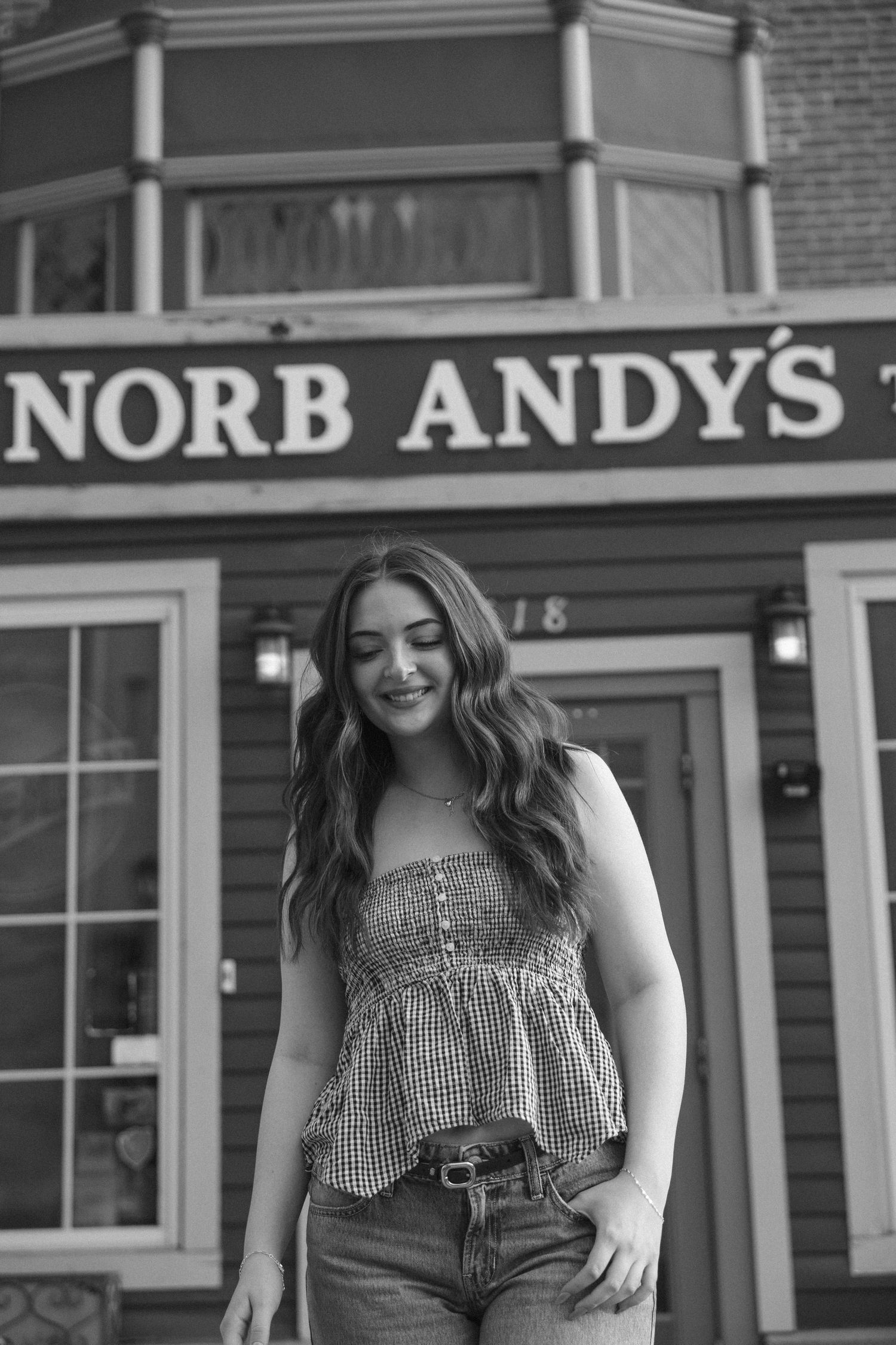 Outdoor summer downtown senior photos in Springfield, Illinois