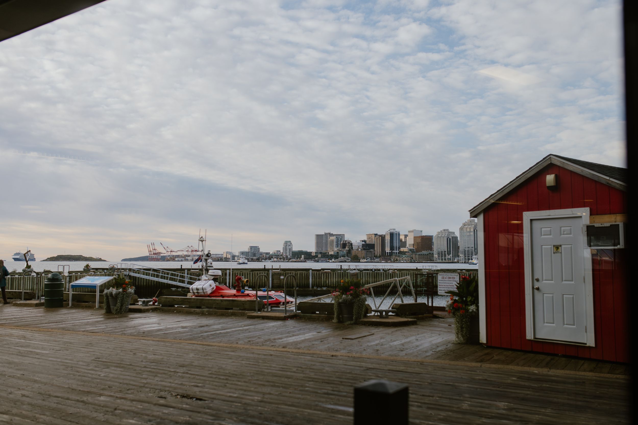 Dartmouth Ferry, Alderney Ferry, Sunrise Engagement Session, Halifax Photographer, Elopement Photographer, Nova Scotia, Alderney Landing