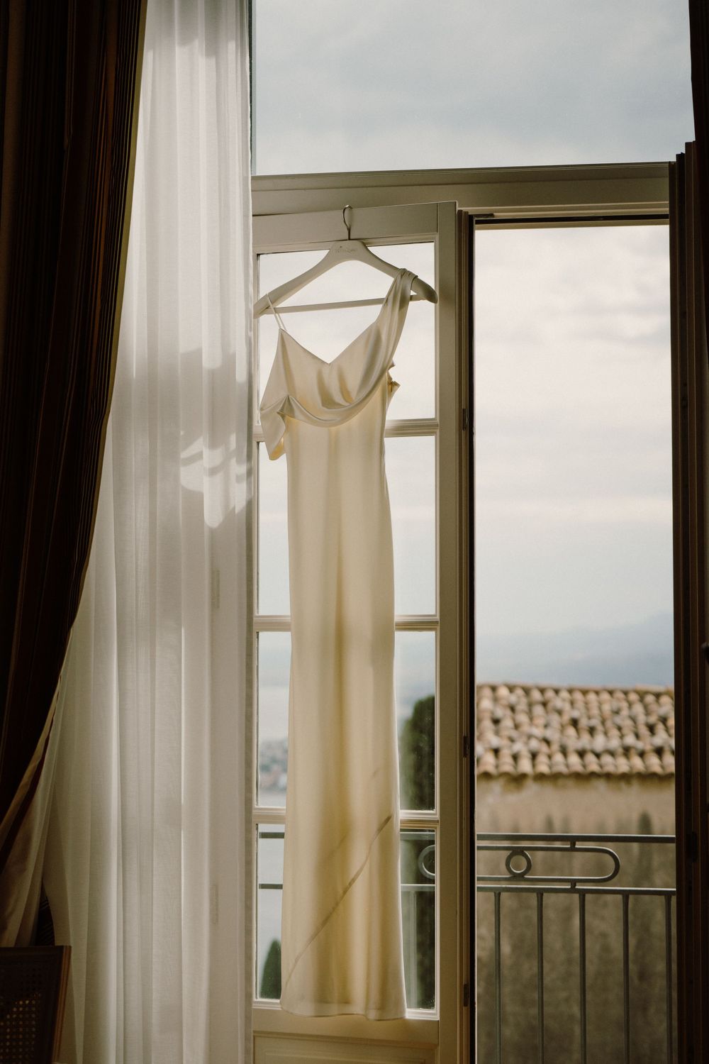 Elegant wedding dress in Taormina, Sicily.
