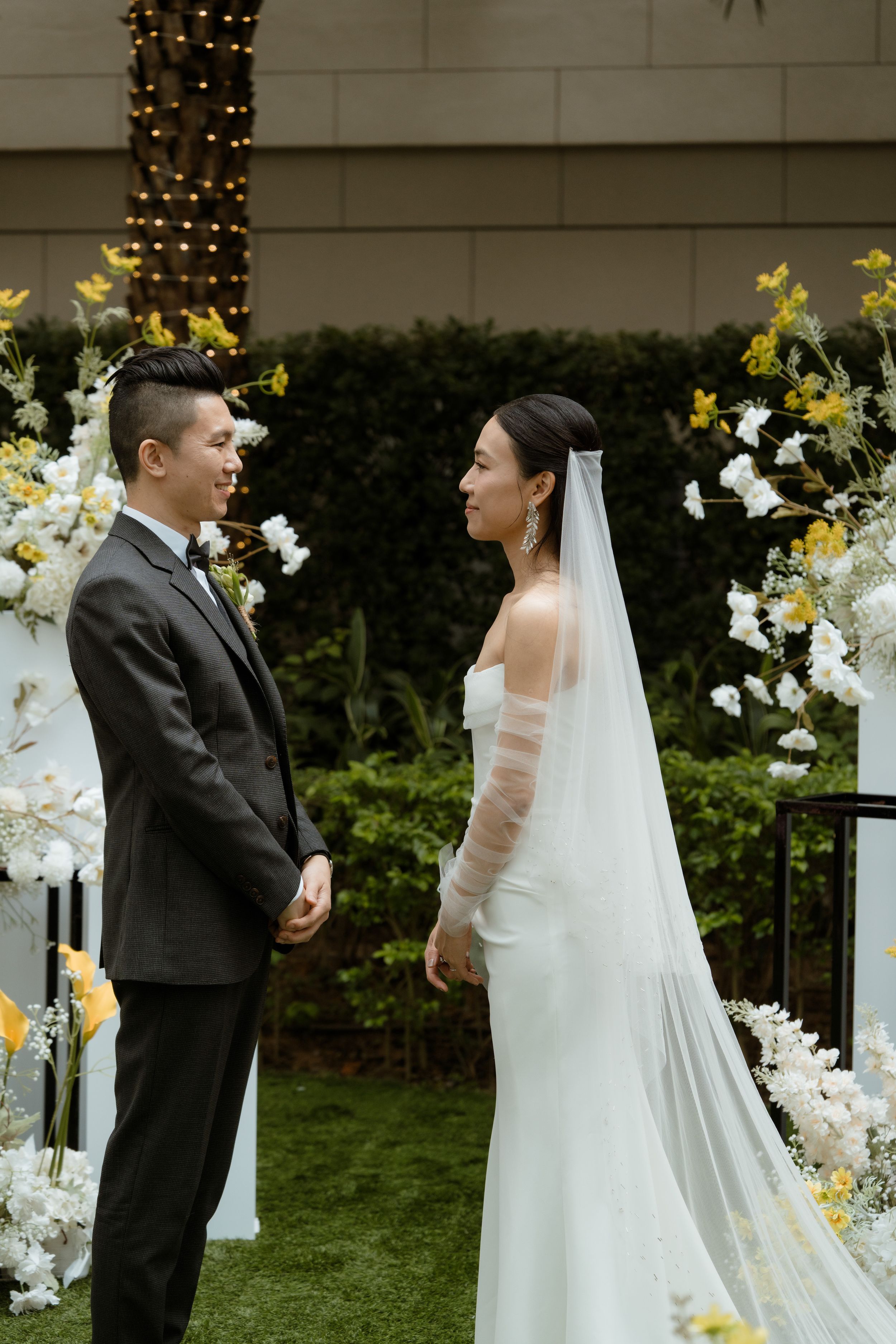 wedding engagement photography
hong kong, bride photo, romantic moment
pre wedding photo
wedding day photo
wedding photo
love story