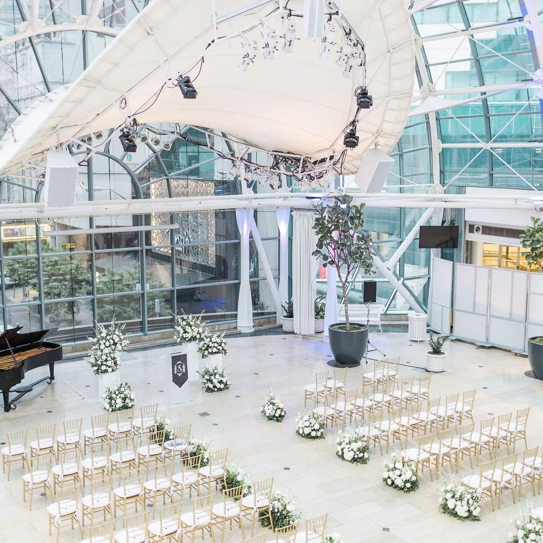 Indianapolis Artsgarden wedding venue in Indianapolis