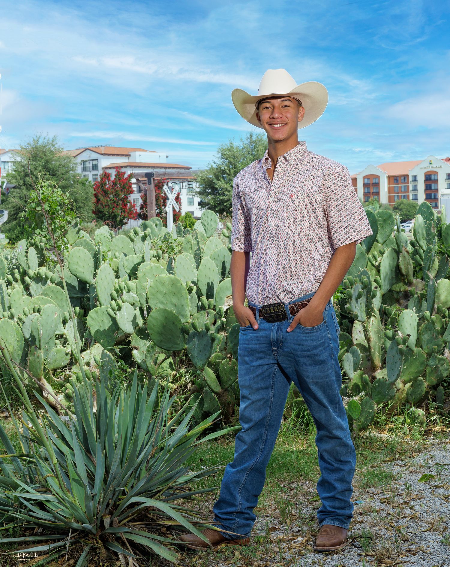 Dallas photography and video for Quinceañeros
 - R & R Marcelo DFW