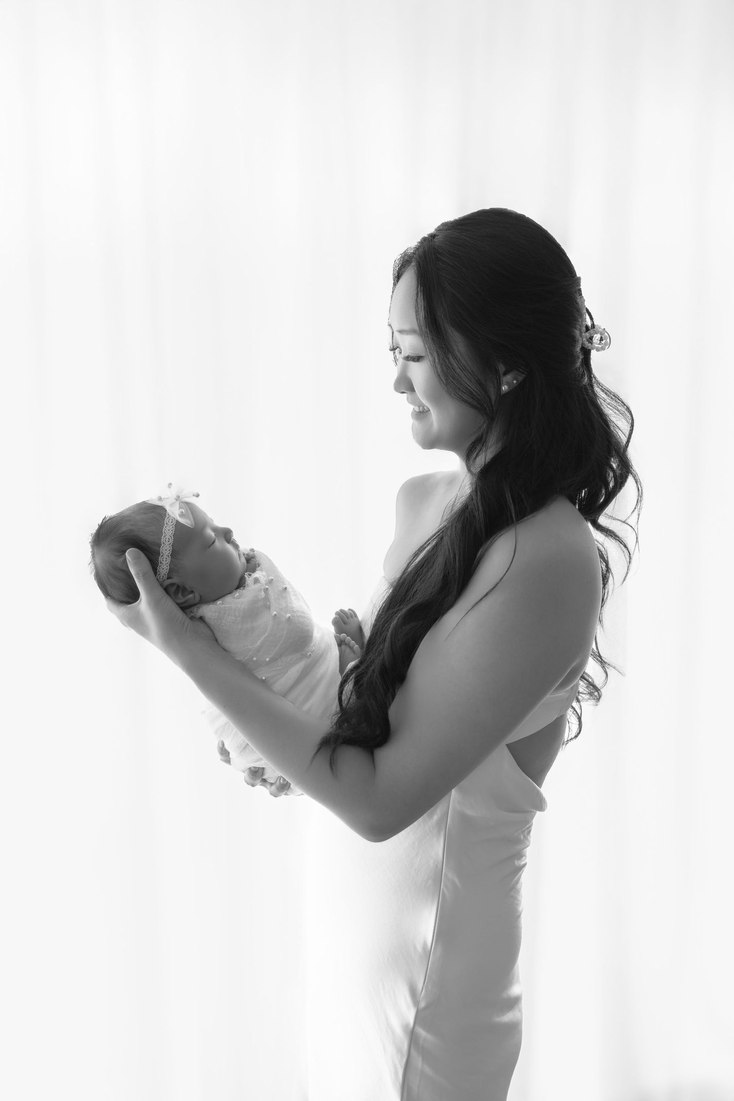 best Long Island newborn photographer, best Nassau county newborn photographer, Long Island lifestyle in home newborn sessions, family baby