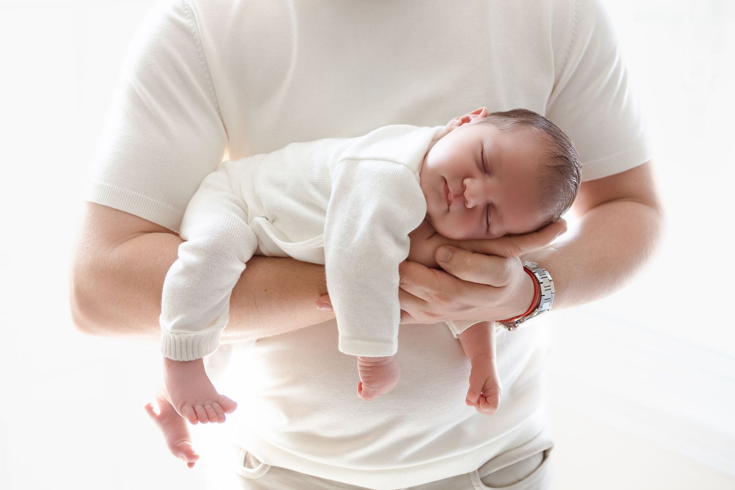 best Long Island newborn photographer, best Nassau county newborn photographer, Long Island lifestyle in home newborn sessions, family baby