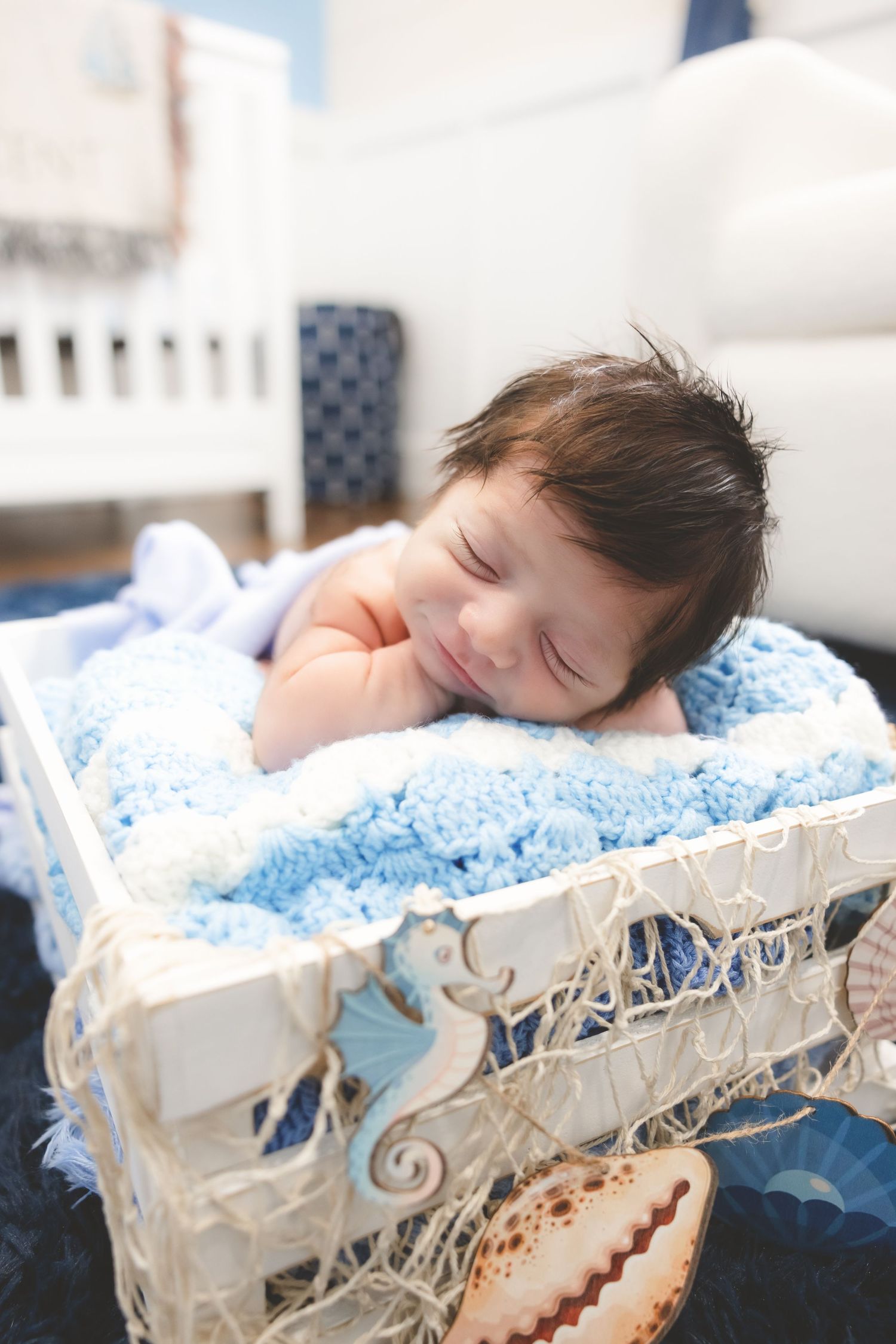best Long Island newborn photographer, best Nassau county newborn photographer, Long Island lifestyle in home newborn sessions, family baby