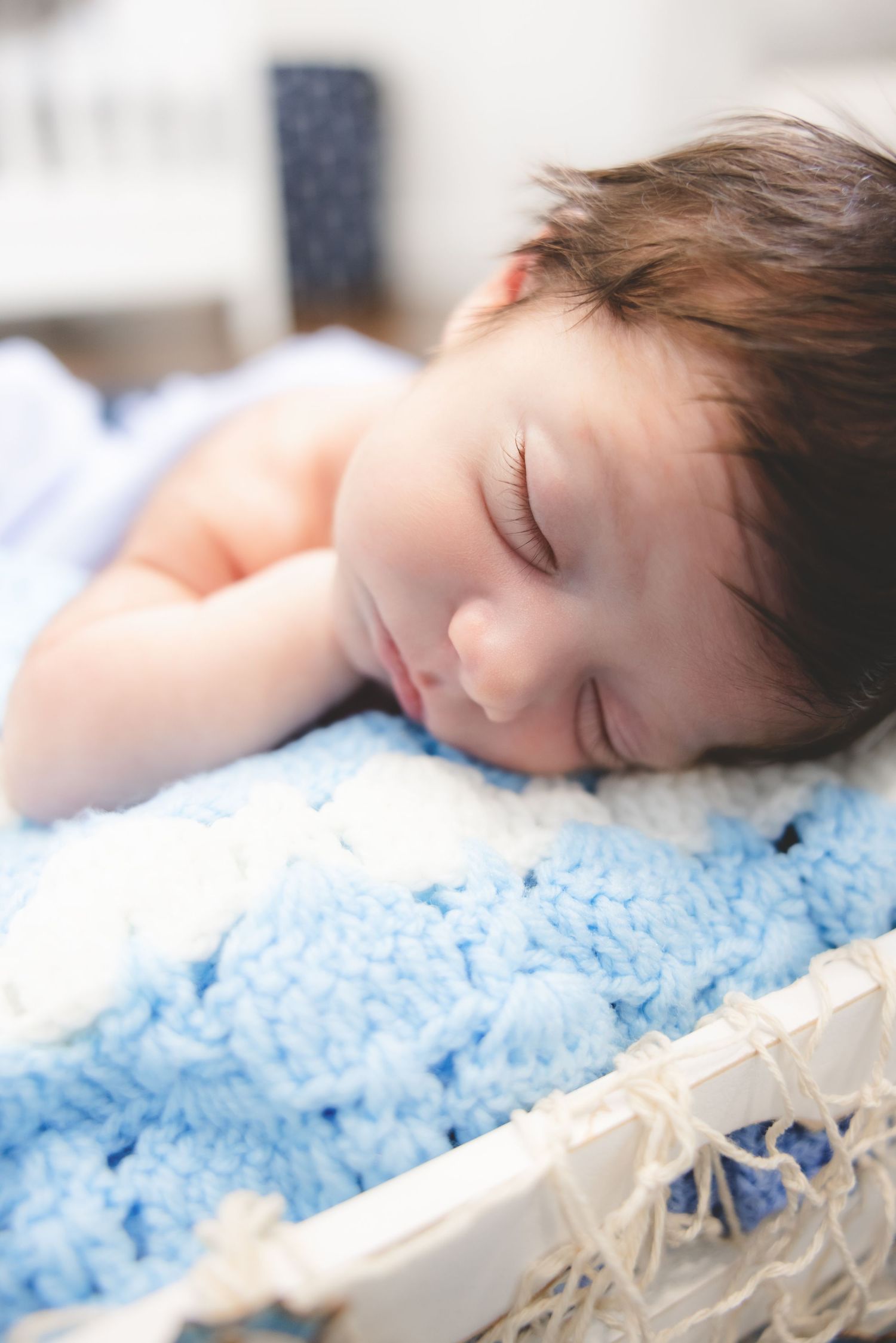 best Long Island newborn photographer, best Nassau county newborn photographer, Long Island lifestyle in home newborn sessions, family baby