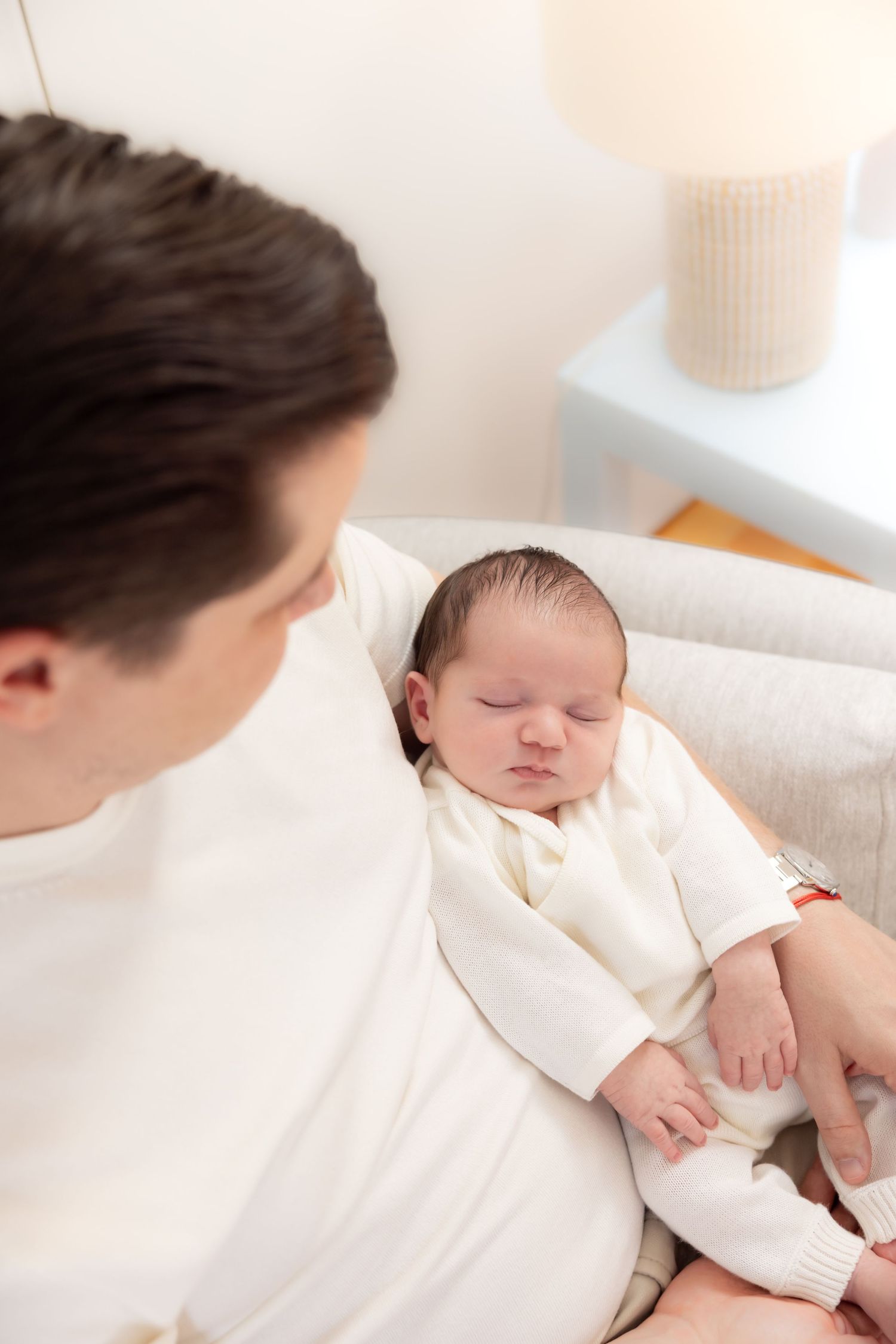 best Long Island newborn photographer, best Nassau county newborn photographer, Long Island lifestyle in home newborn sessions, family baby