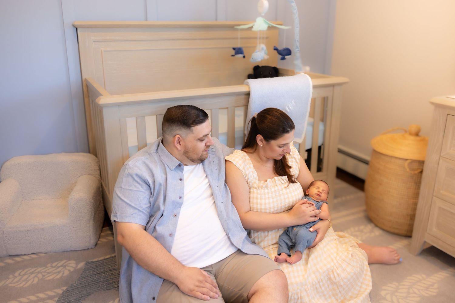 best Long Island newborn photographer, best Nassau county newborn photographer, Long Island lifestyle in home newborn sessions, family baby