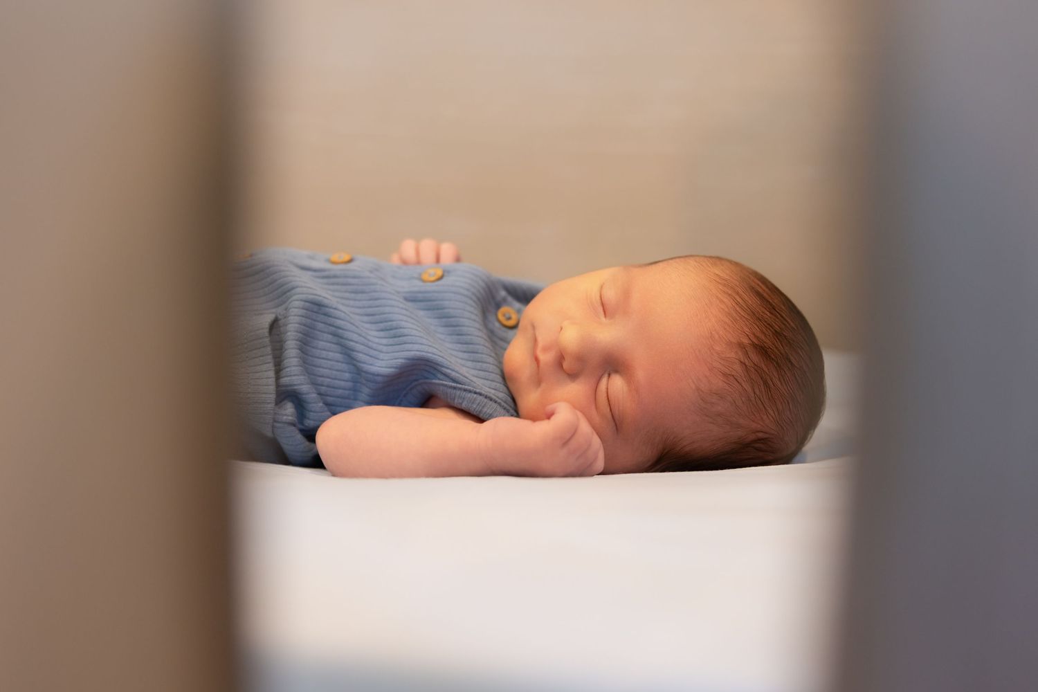 best Long Island newborn photographer, best Nassau county newborn photographer, Long Island lifestyle in home newborn sessions, family baby