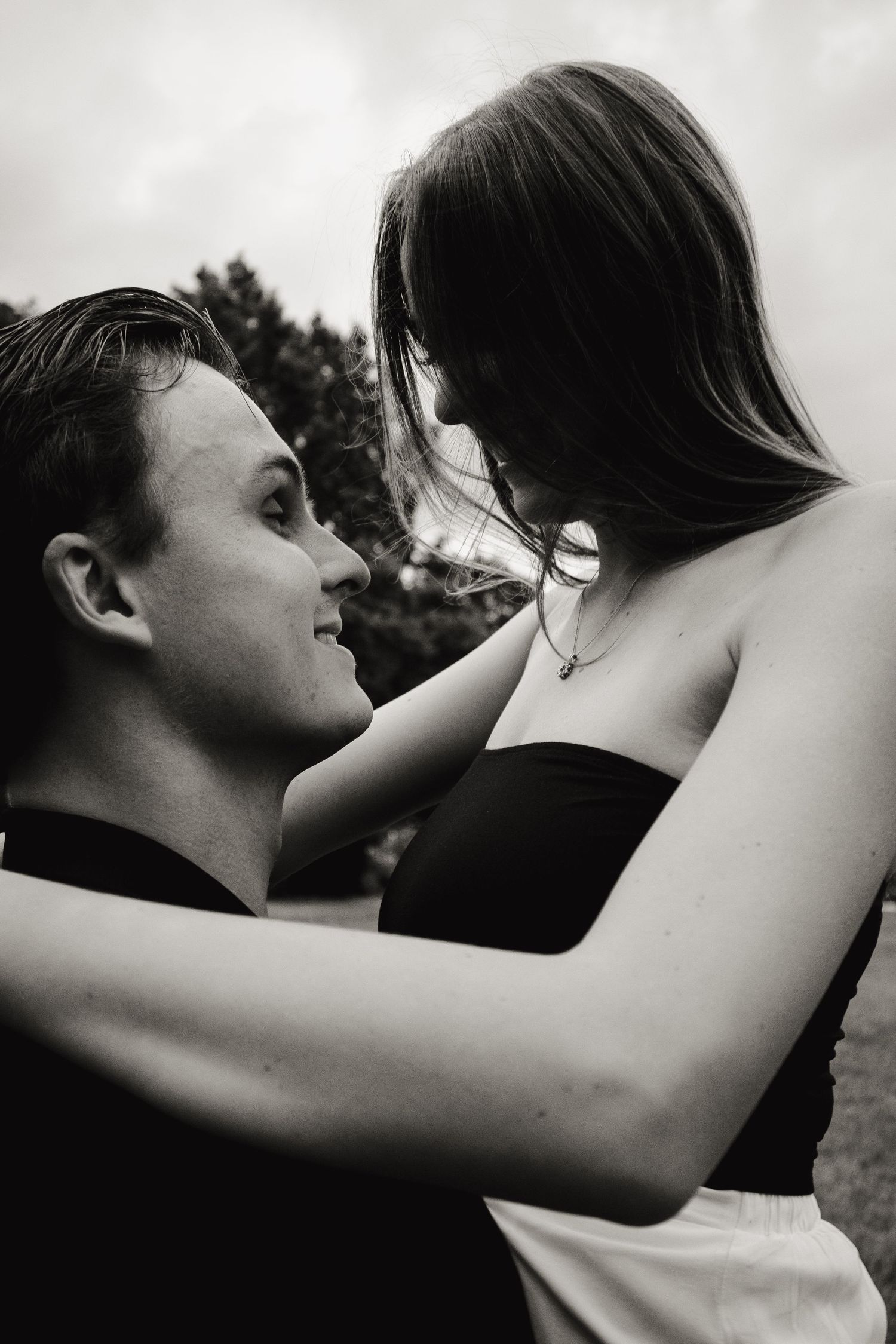 couples photography, Cincy parks, outdoor photography. northern Kentucky photography, couples