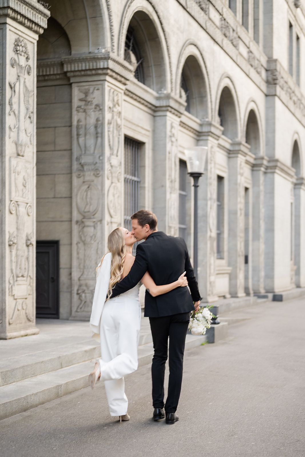 Everything you need to know about Swiss Civil Weddings - Alles über Zivile Hochzeiten in Zürich