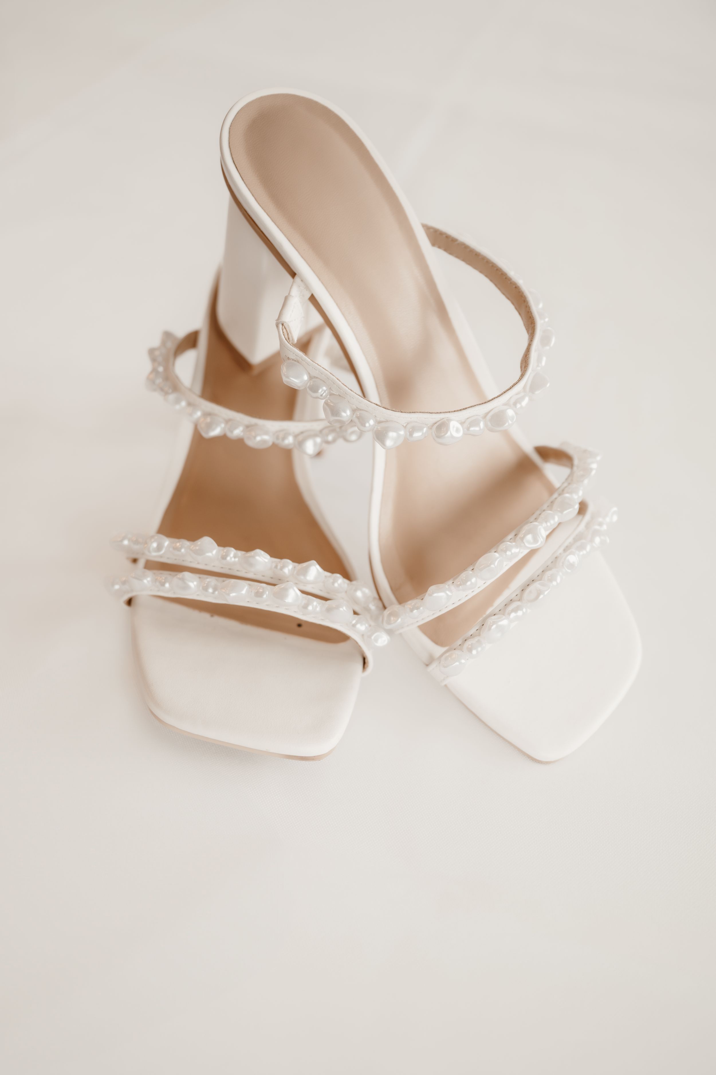 Laura O'Brien Photography
Madison, Wisconsin family and wedding photographer