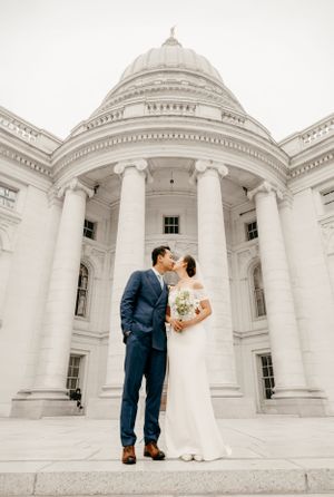 Laura O'Brien Photography
Madison, Wisconsin family and wedding photographer