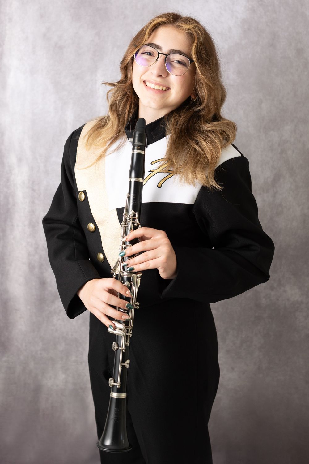 marching band senior photos at Samantha Ann Photo studio swansboro serving Hubert, Havelock, jacksonville, and high schools