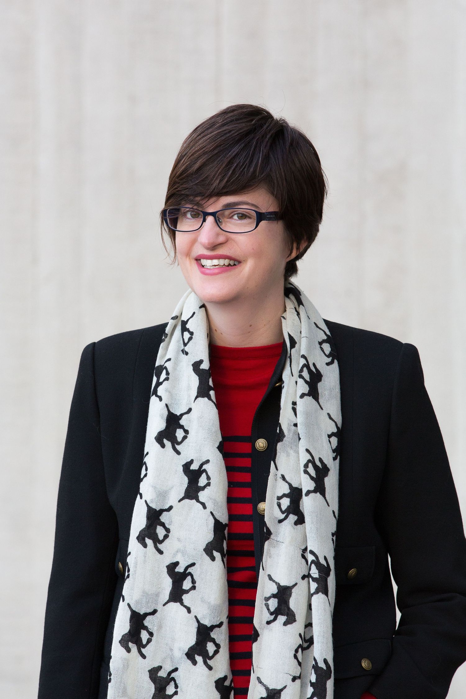 down-to-earth, fun-loving Canberra portrait photographer. National Acton. Photo of headshot