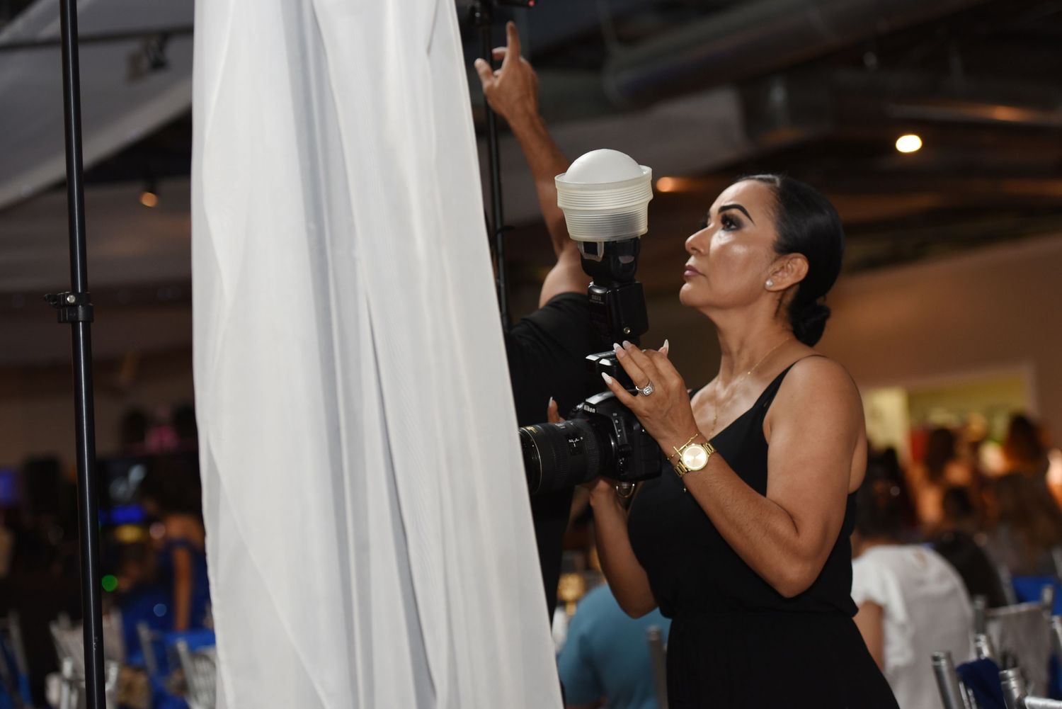 DFW quince photographer capturing traditional quince moments with professional lighting and organized event coverage.
