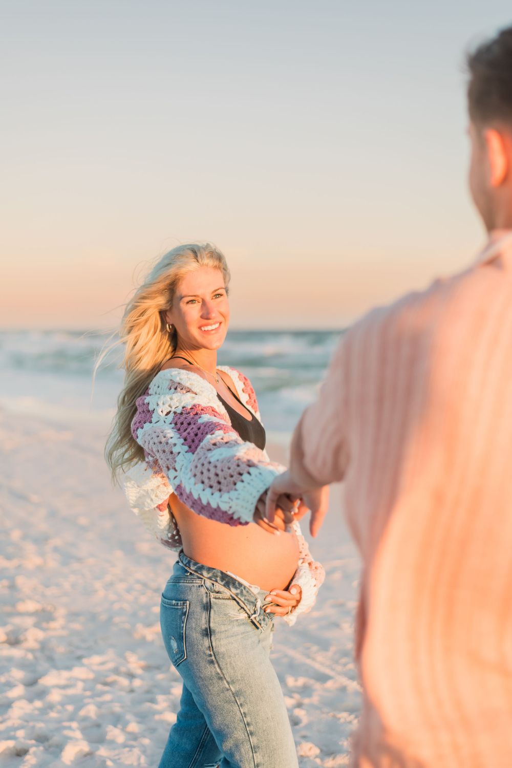 Best maternity photographer in Destin, FL 30A, FL Seaside, FL Watercolor, FL Watersound, FL Alys Beach, FL Rosemary Beach, FL Santa Rosa