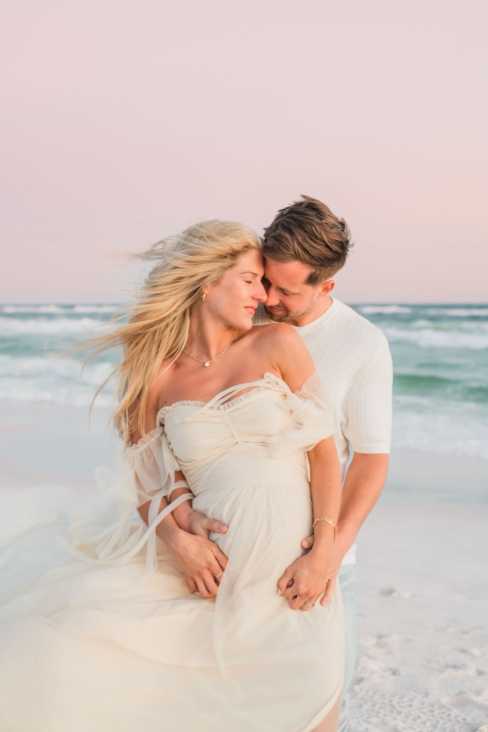 Best maternity photographer in Destin, FL 30A, FL Seaside, FL Watercolor, FL Watersound, FL Alys Beach, FL Rosemary Beach, FL Santa Rosa