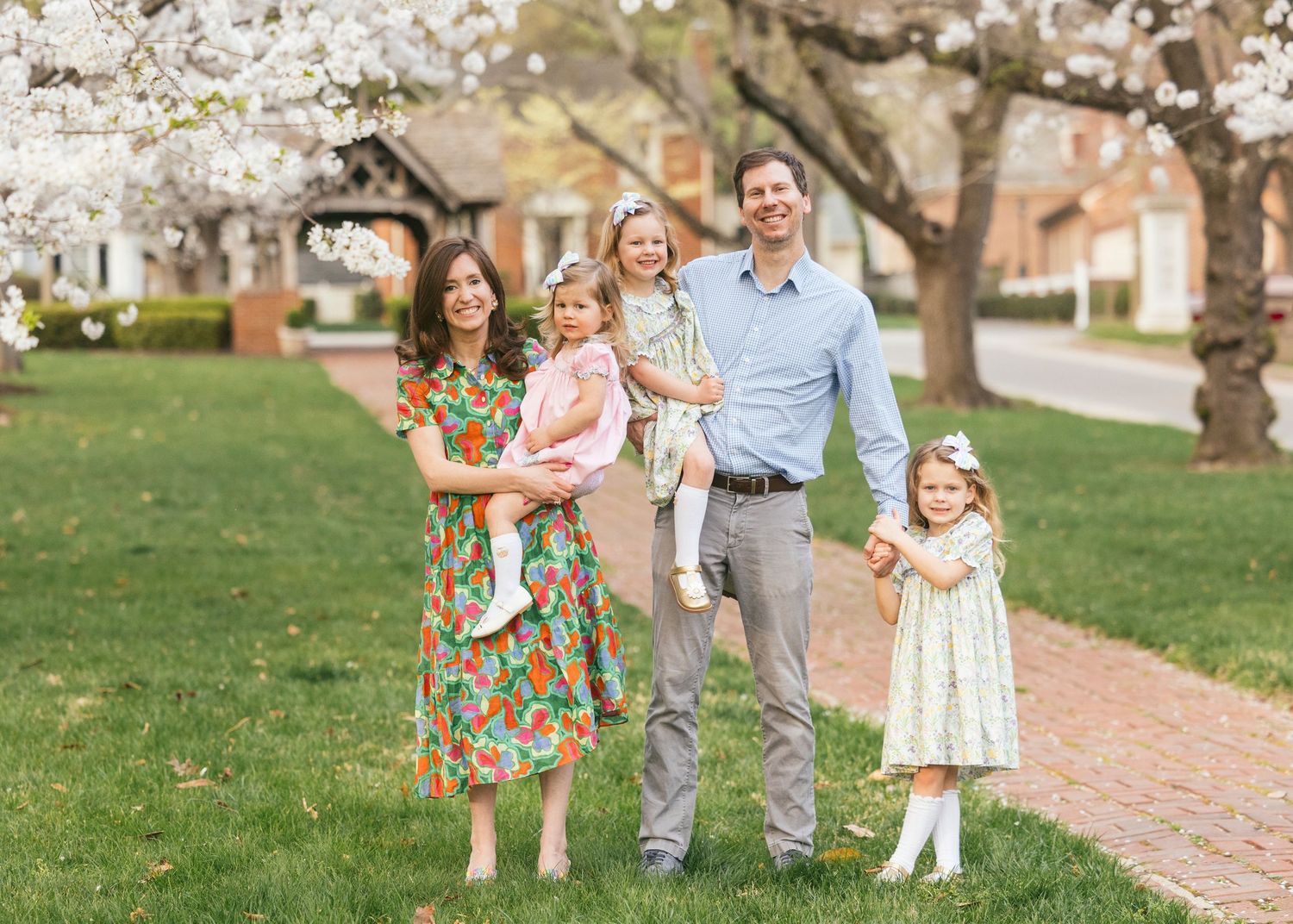 Richmond family photographer Emily Butz M.Photo Heirloom Richmond portrait photographer in-home newborn children mini sessions 30 minute