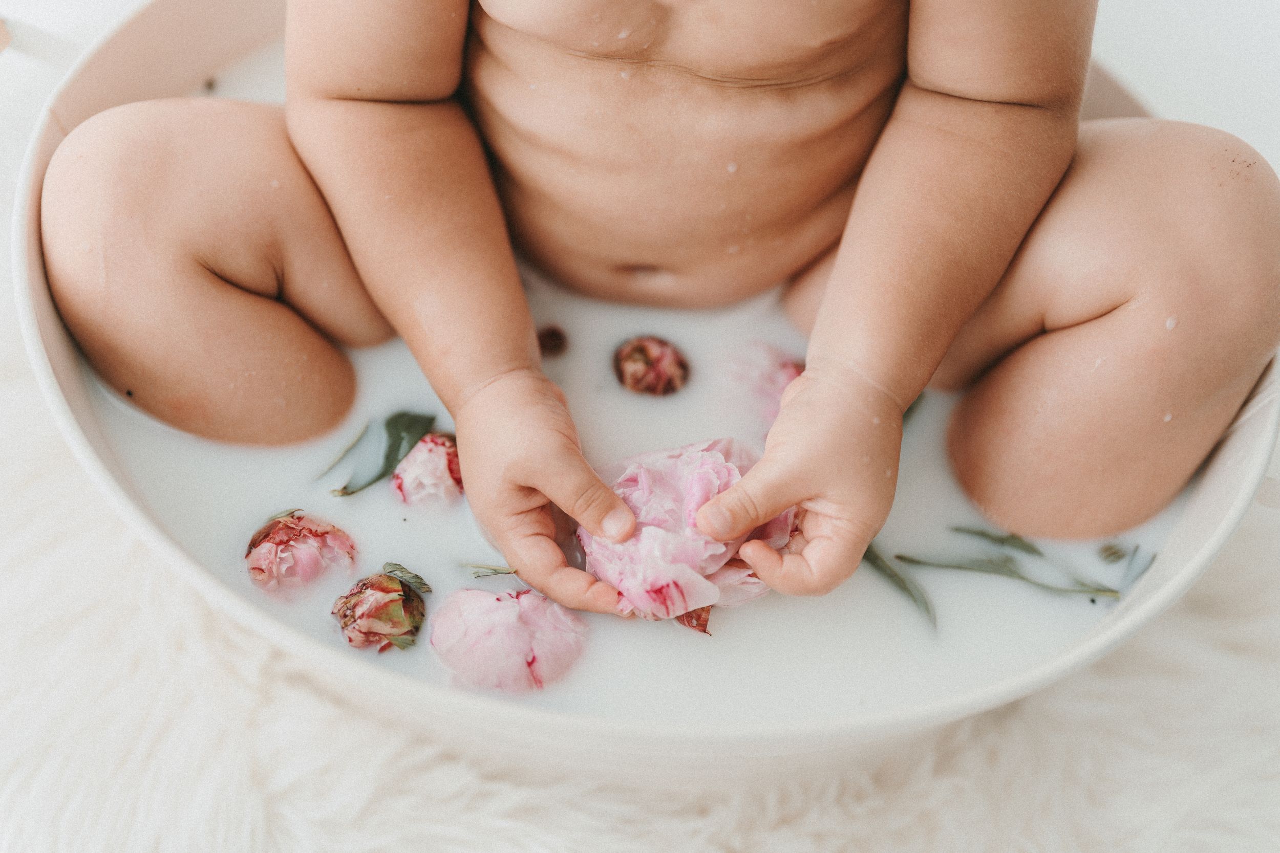 milk bath baby Lugano