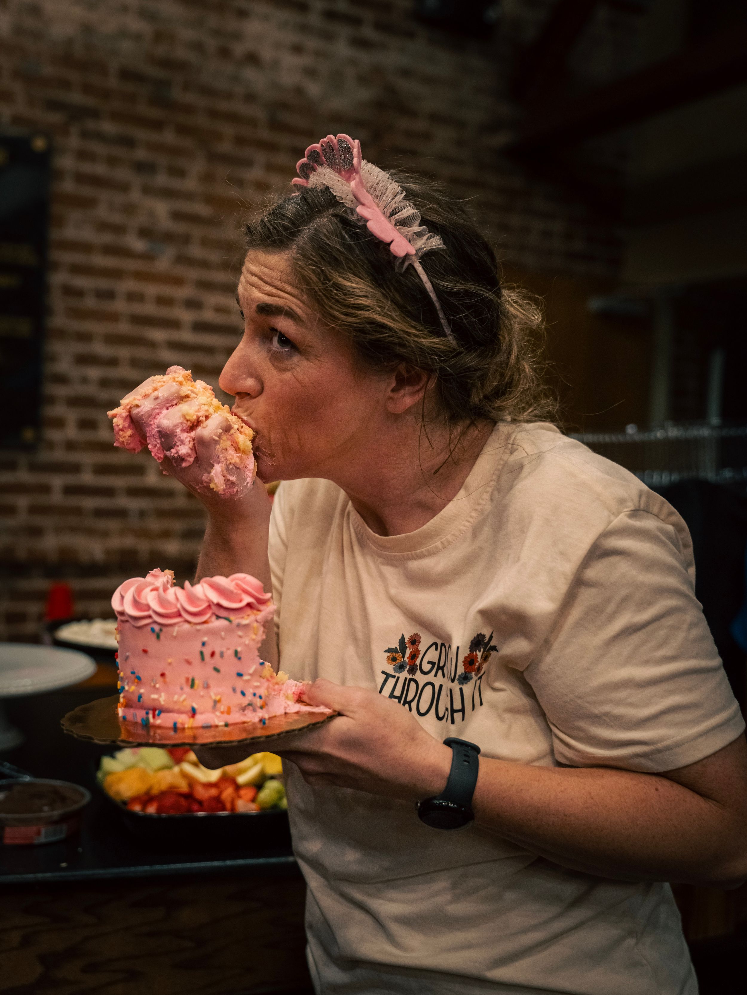 Surprise 40th birthday party. Smash Cake