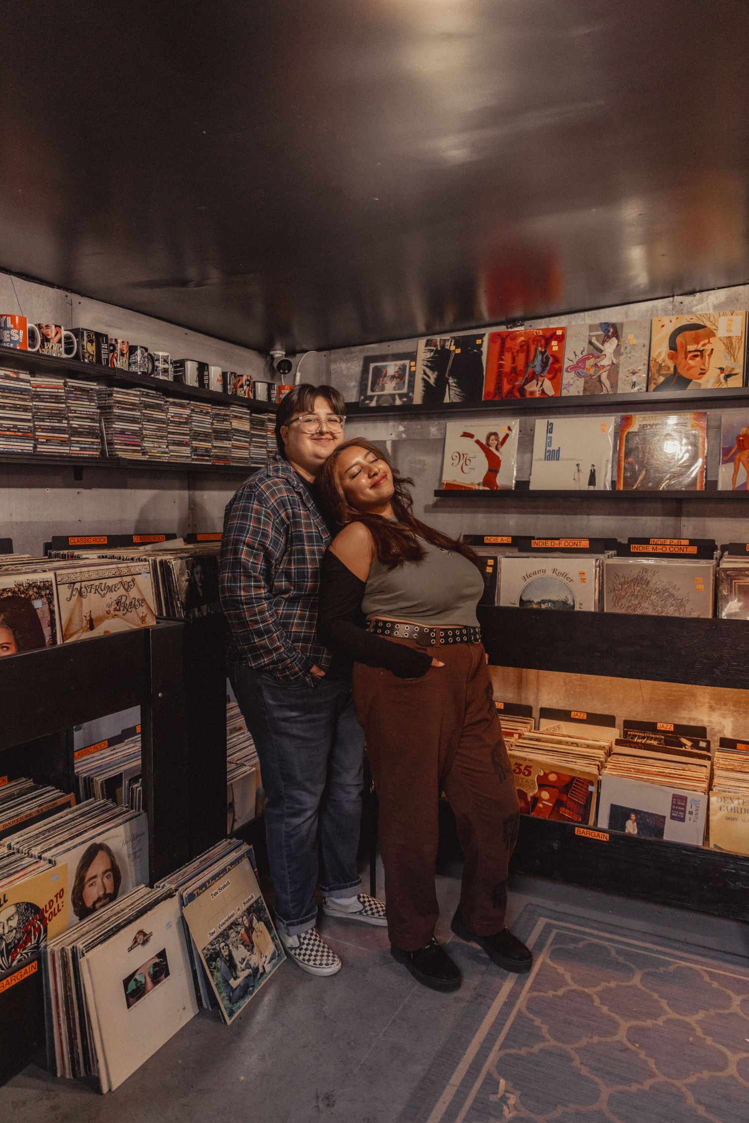 record store photoshoot, record store date, date night, third wheel, photoshoot, date night photoshoot, engagement photos