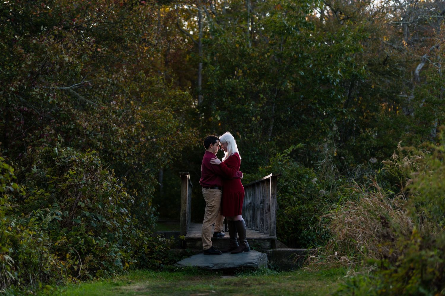 Rhode Island's number one award winning photography studio - capturing engagements, proposals, elopements and weddings.