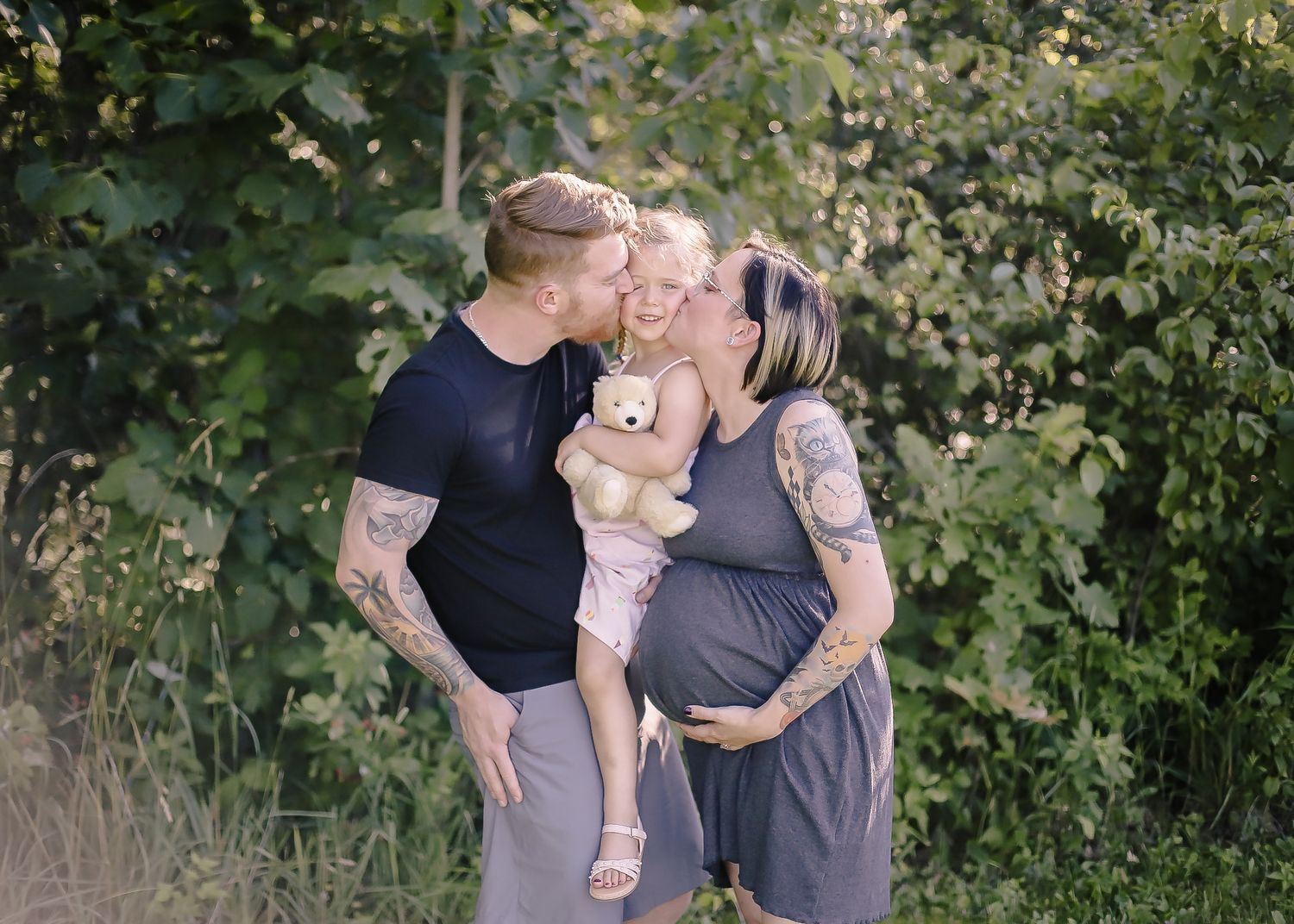 Family Portrait
Professional Photographer Janesville Wisconsin
Maternity