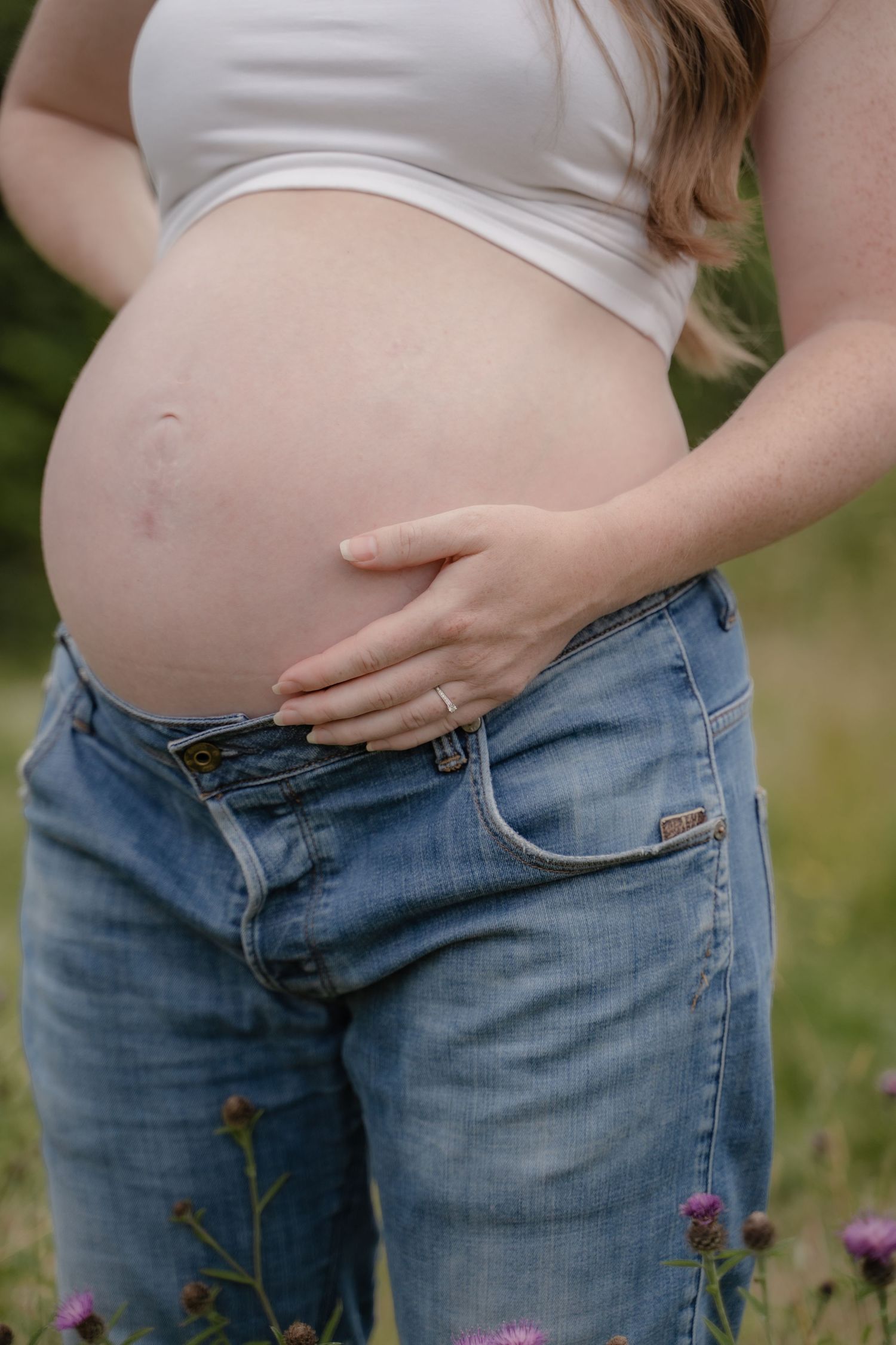 expecting-mama-pregnancy-photography-leicestershire.jpg