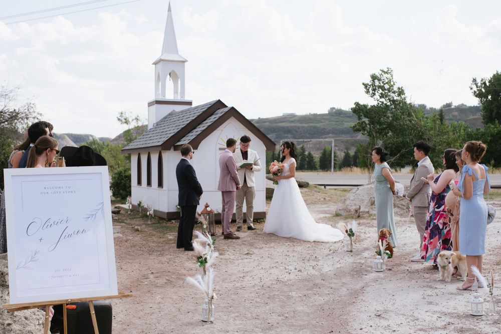 Drumheller's Little Church Wedding