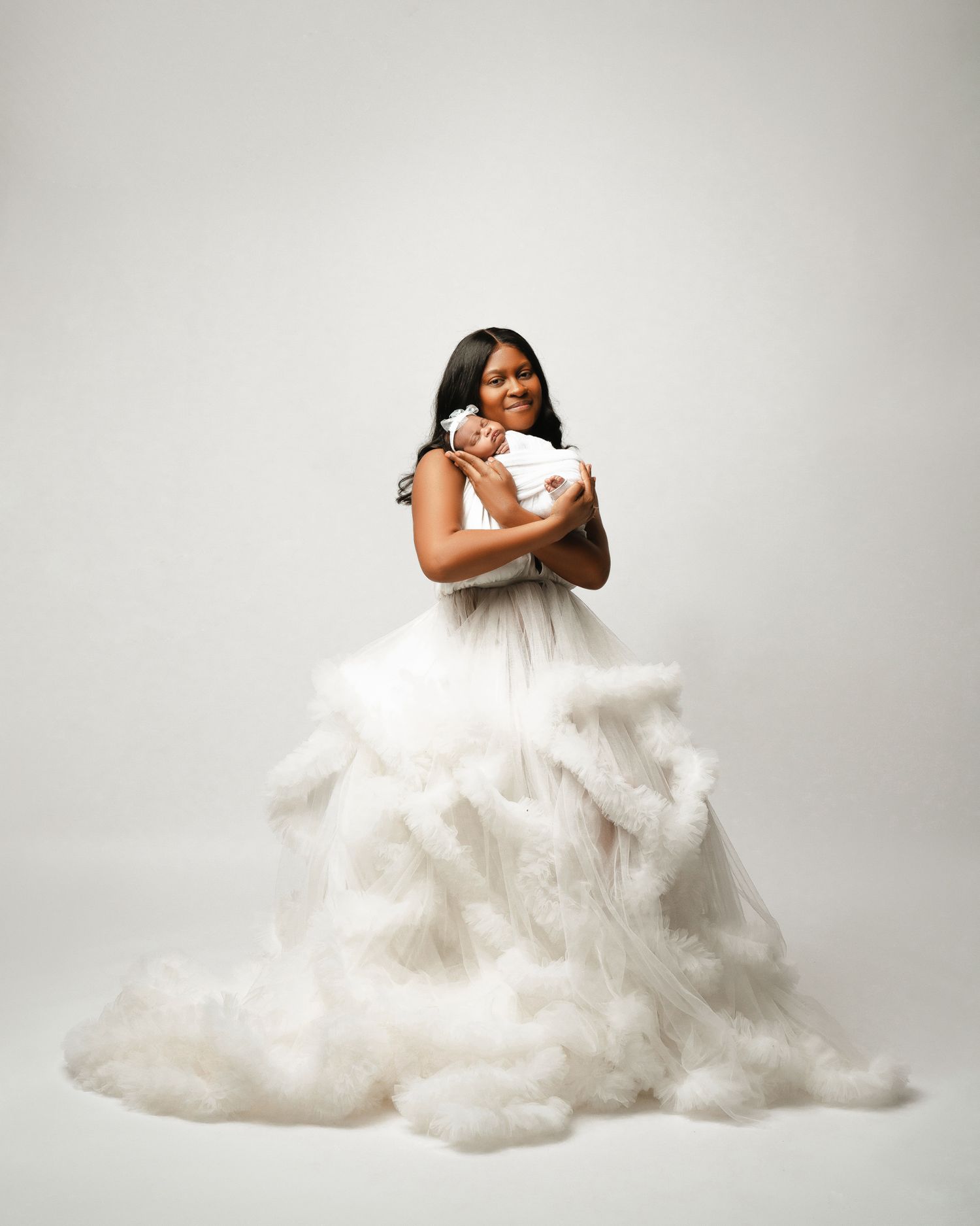 Newborn photography studio located in between Atlanta, Georgia and Birmingham, Alabama with full service photo studio.