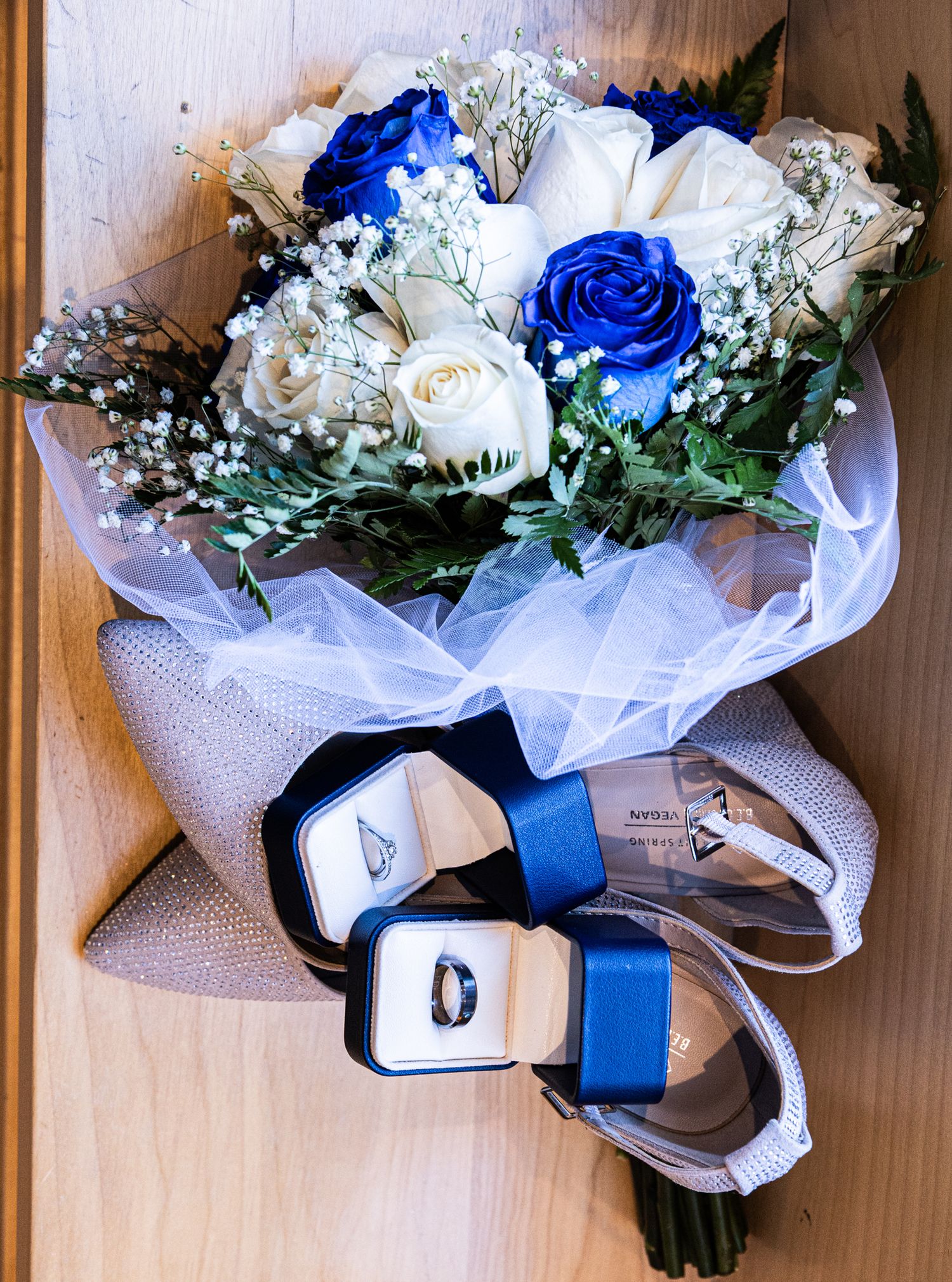 Photographies du décor et de l’ambiance de mariage, soulignant les choix esthétiques, les textures, les couleurs et les détails qui rendent