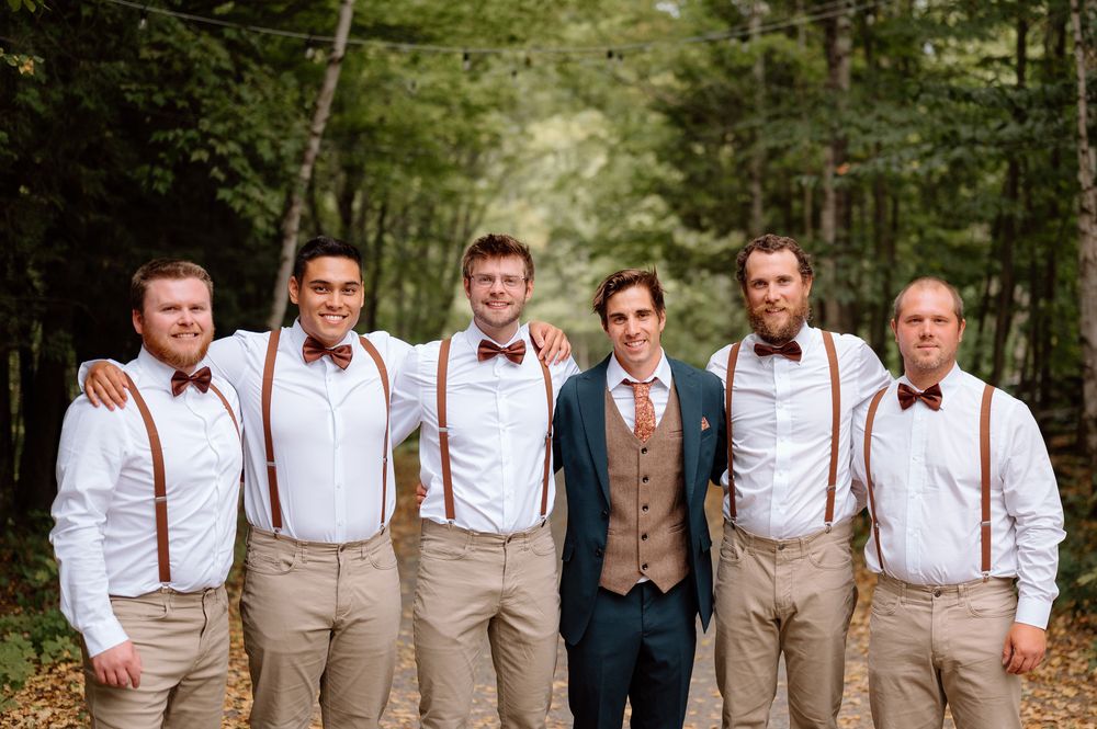 portrait of a groom and his groomsmen at timber terrace