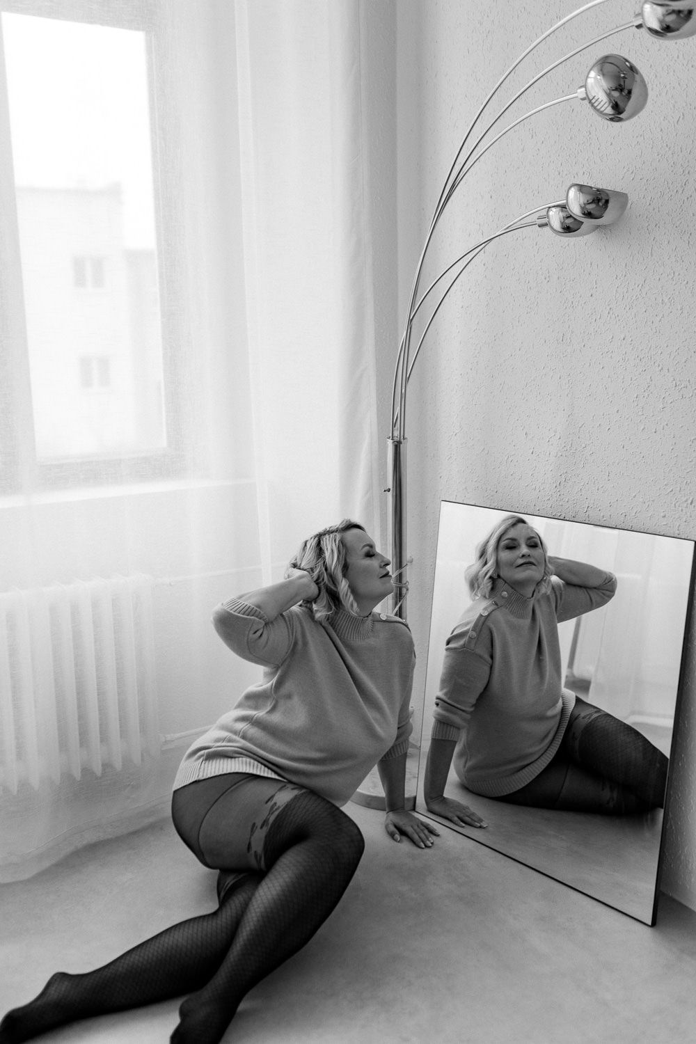Nadčasové portrétní focení pro ženy 50+ v ateliéru Pardubice a Hradec Králové