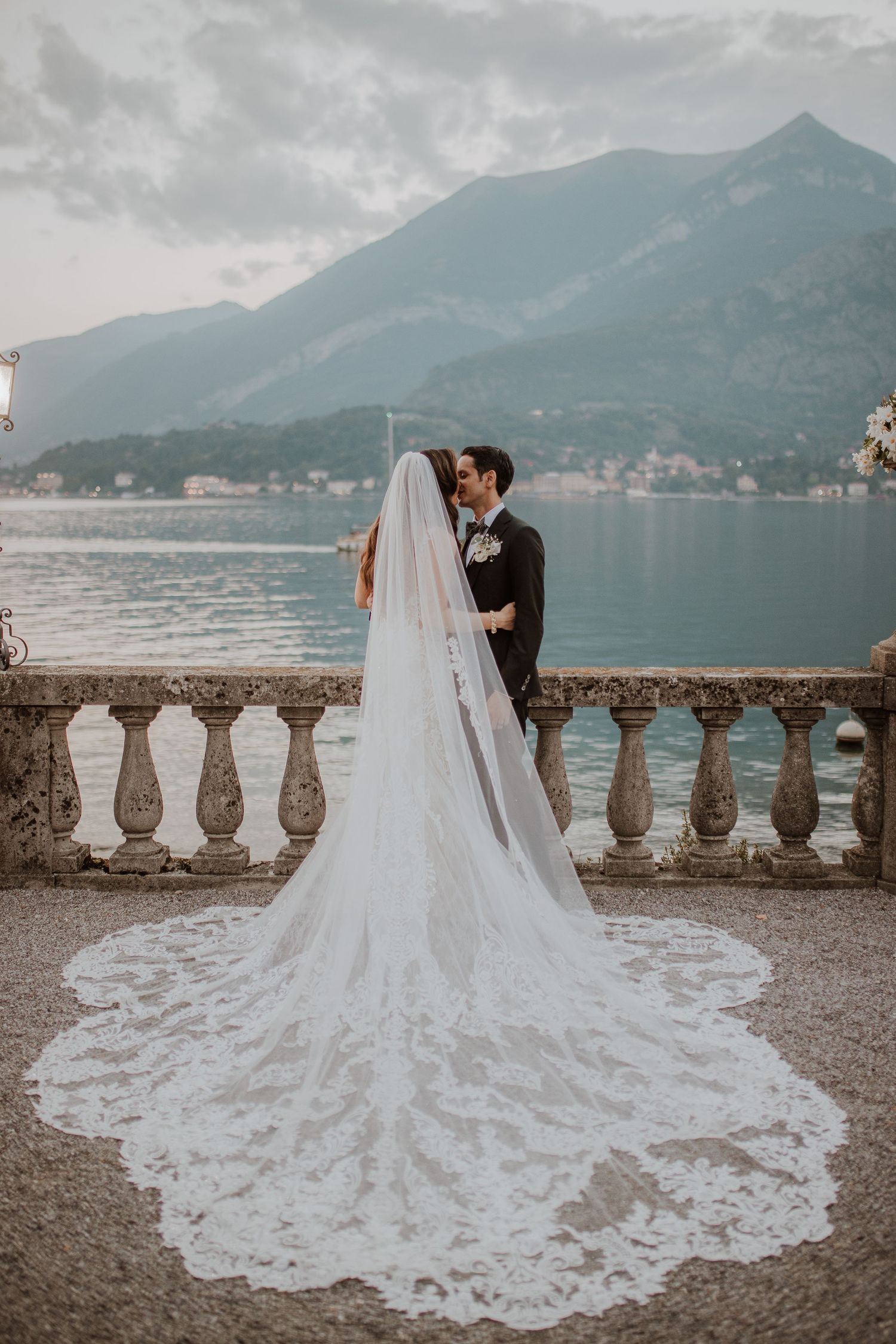 Wedding couple portraits, Italy, Como Lake