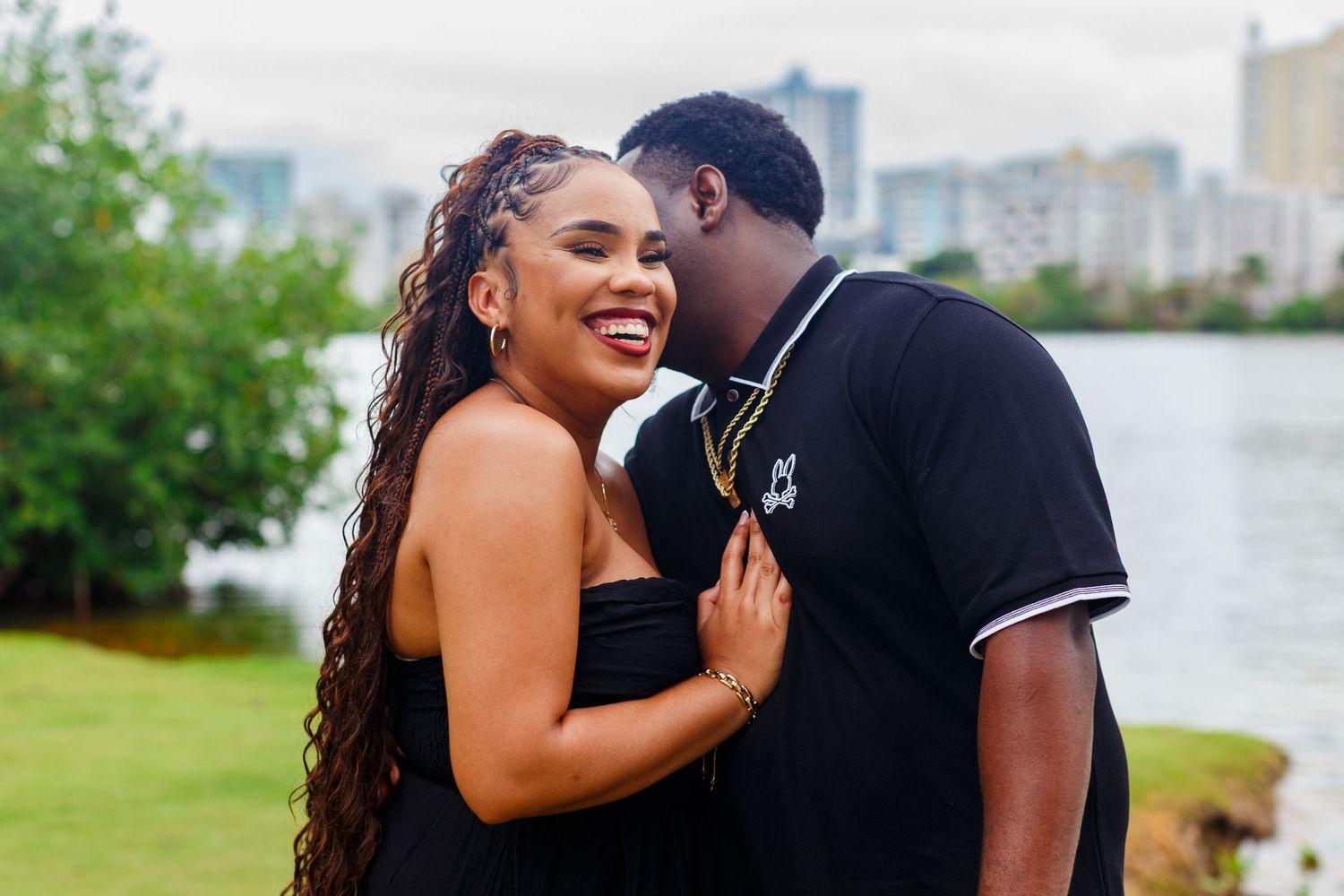 Couples portrait near Condado Lagoon in San Juan, Puerto Rico.