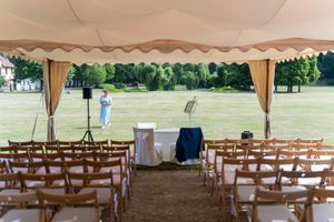 Authentische Hochzeitsfotos im Schloss & Gut Liebenberg – Hochzeitsfotograf Brandenburg