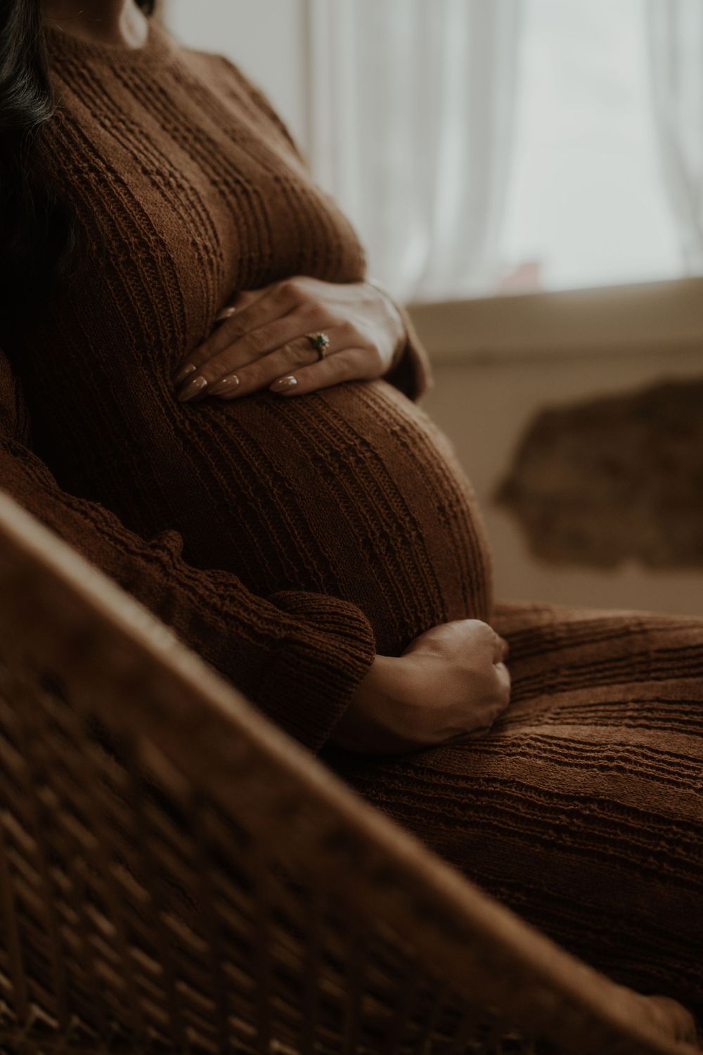 Maternity photographer in Conroe, Willis, Montgomery, the Woodlands, and surrounding areas.