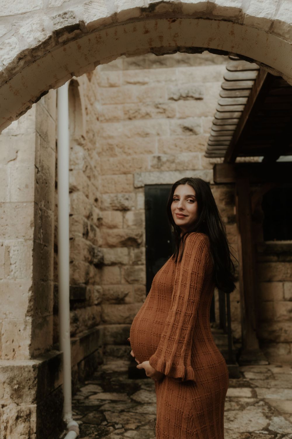 Maternity photographer in Conroe, Willis, Montgomery, the Woodlands, and surrounding areas.
