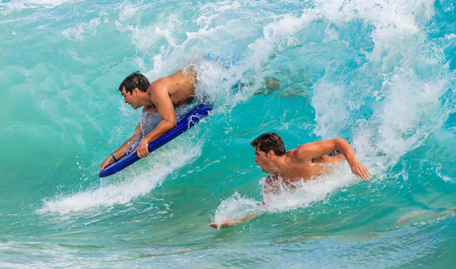 Hawaii, Oahu, Sandy Beach, Wave surfing, Bellyboarding, Shorebreak, Bodyboarding, Bodysurfing