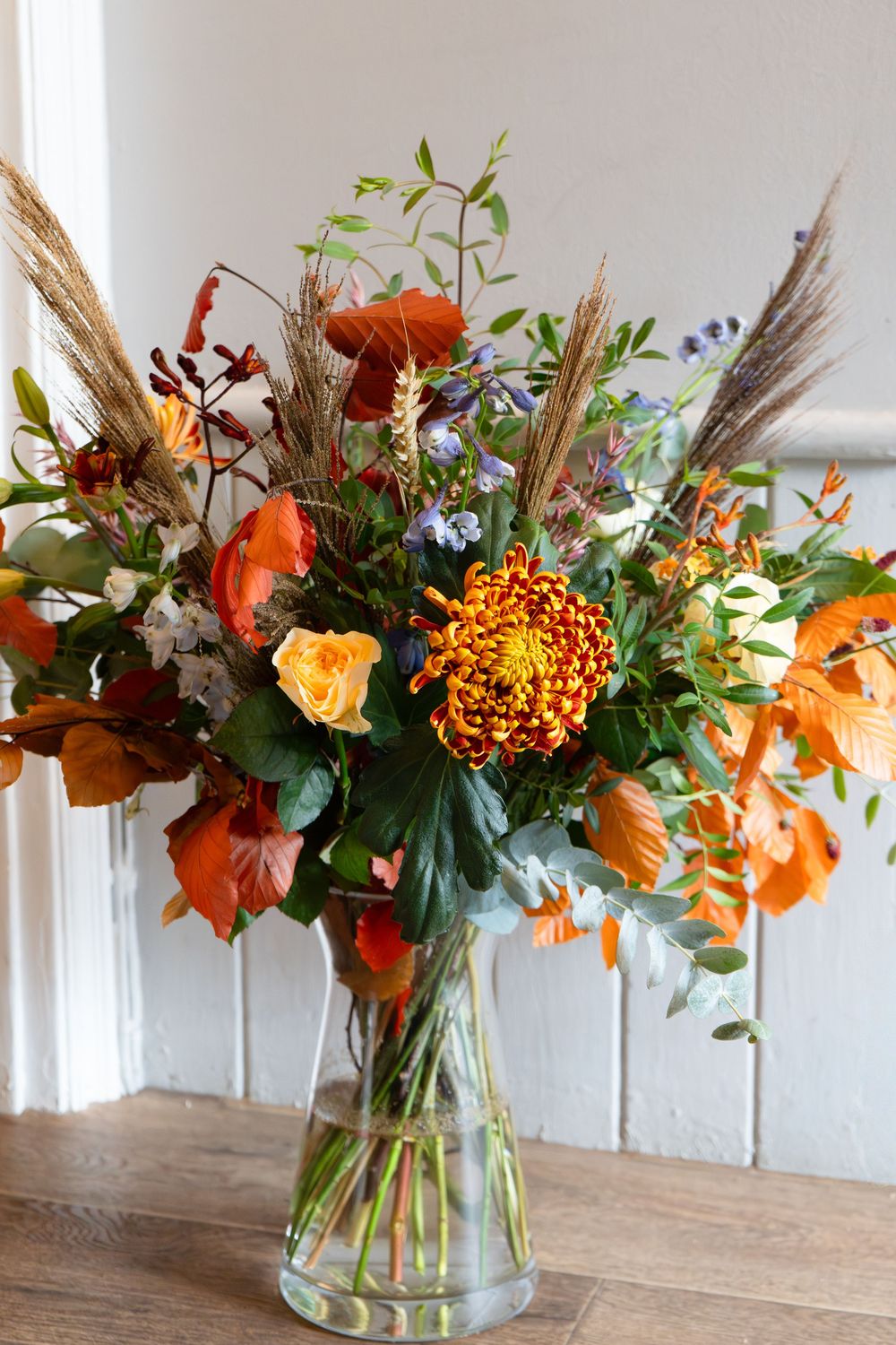 Flowers by Amy Lethbridge at The Cove, photographed by Jo Fisher, founder of BLOOM Fabulous Photography, in Tunbridge Wells, Kent