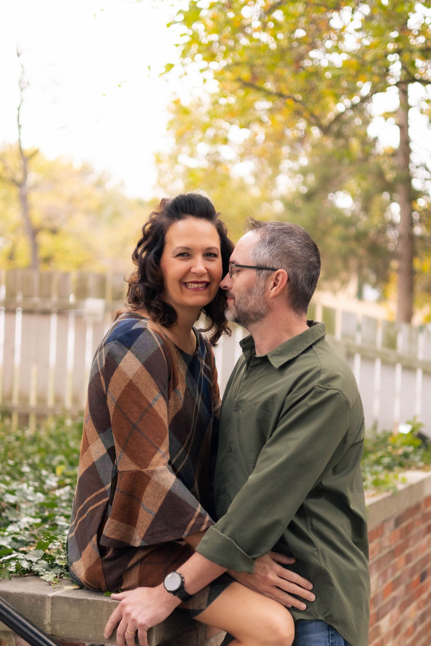 Outdoor, fall family photos in downtown Springfield, Illinois