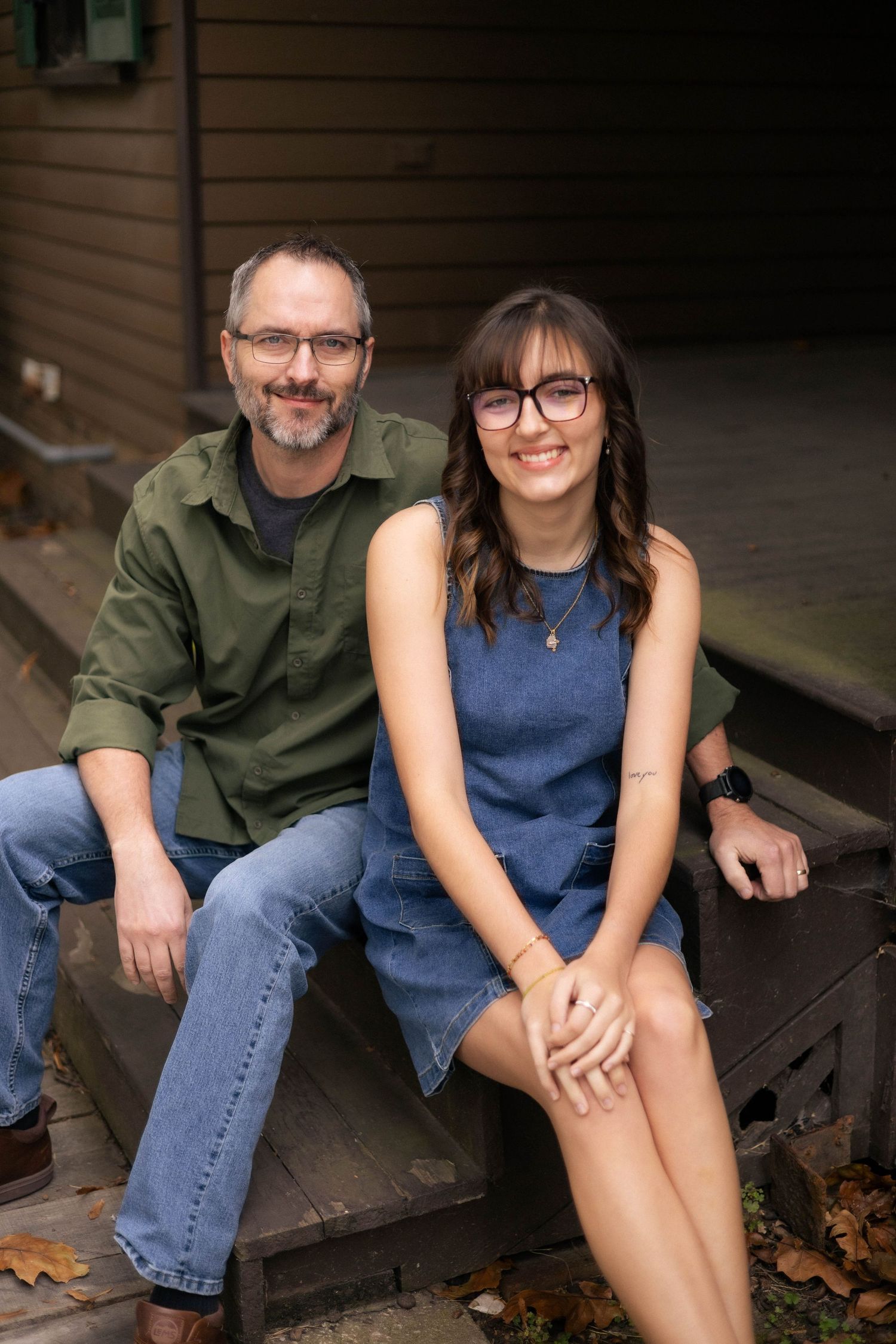 Outdoor, fall family photos in downtown Springfield, Illinois