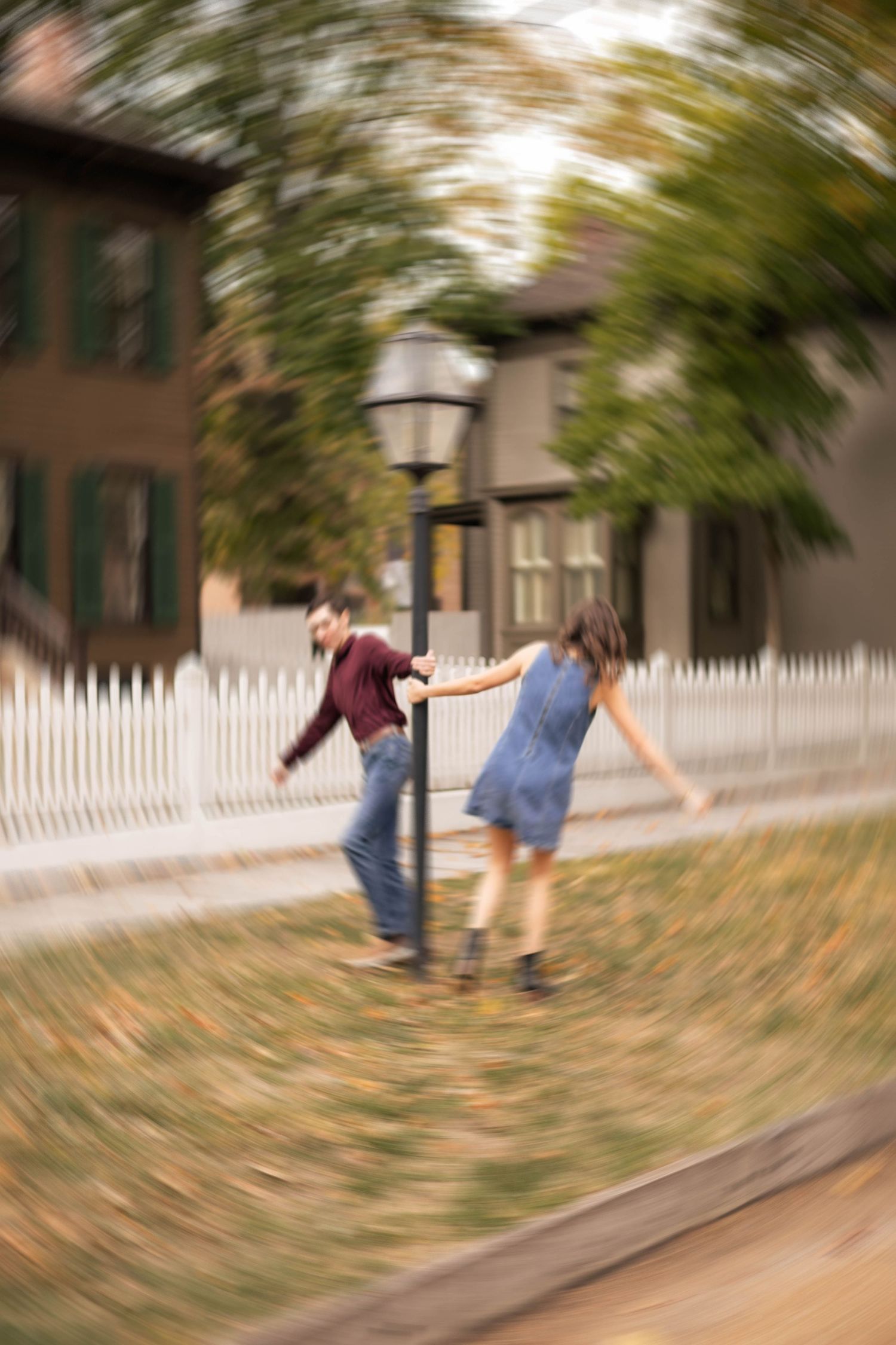 Outdoor, fall family photos in downtown Springfield, Illinois